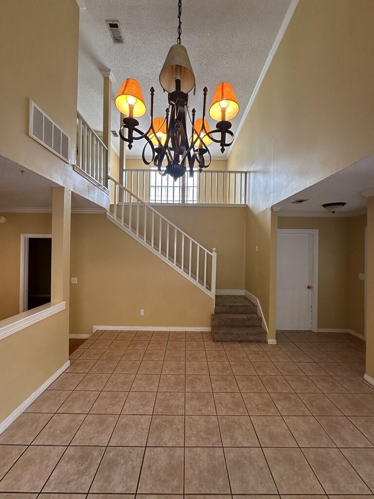 LIVE OAK MANORS - Residential Lease