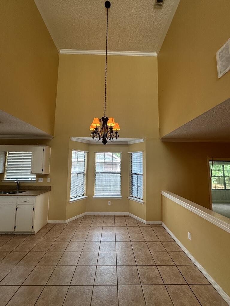 LIVE OAK MANORS - Residential Lease