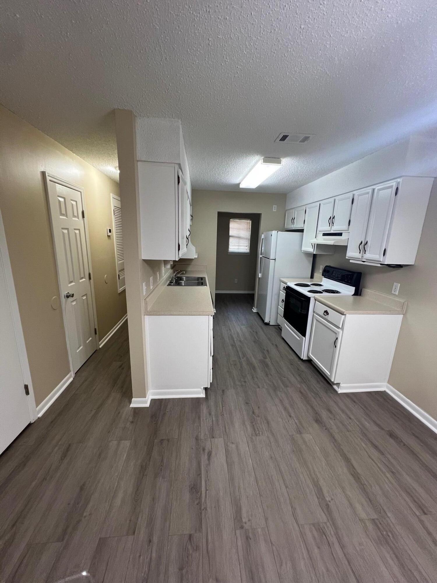 SHERRI ESTATES - Residential Lease