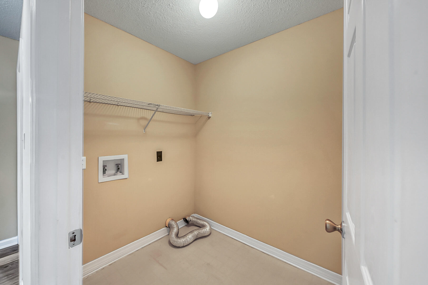 COUNTRYVIEW ESTATES - Residential