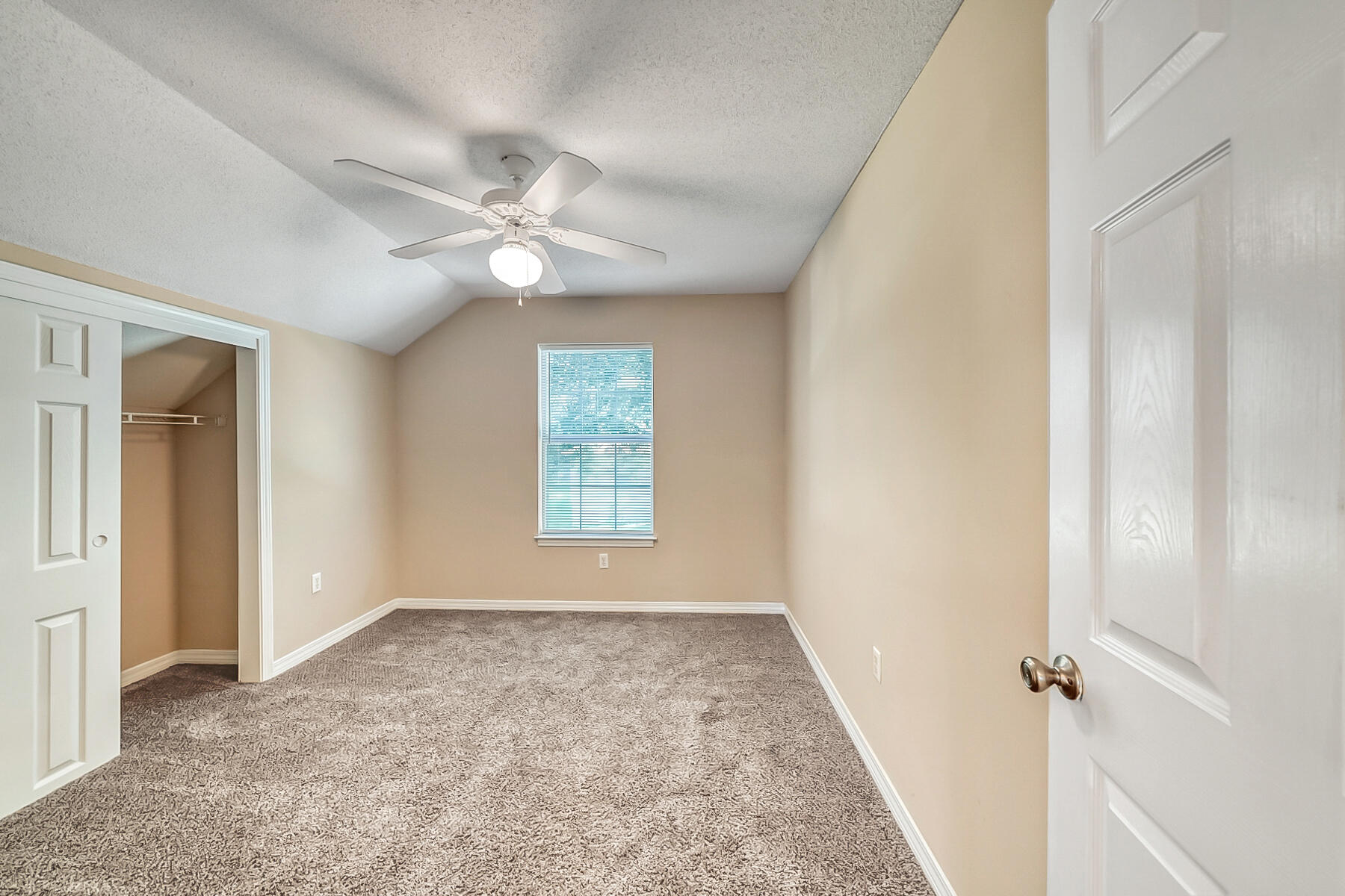 COUNTRYVIEW ESTATES - Residential