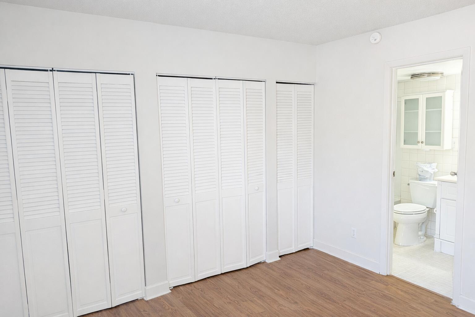 FINISTERRA CONDO - Residential