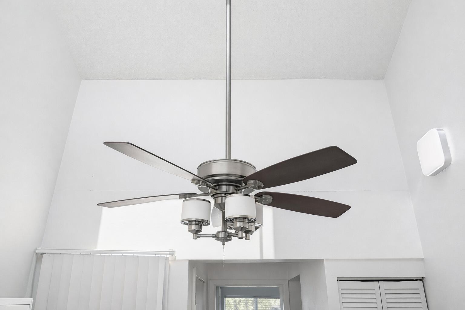 FINISTERRA CONDO - Residential