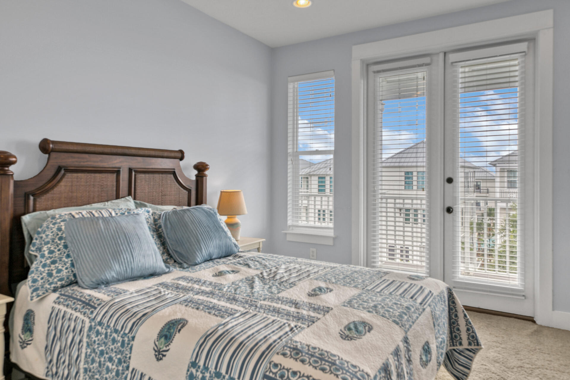 POMPANO PLACE - Residential