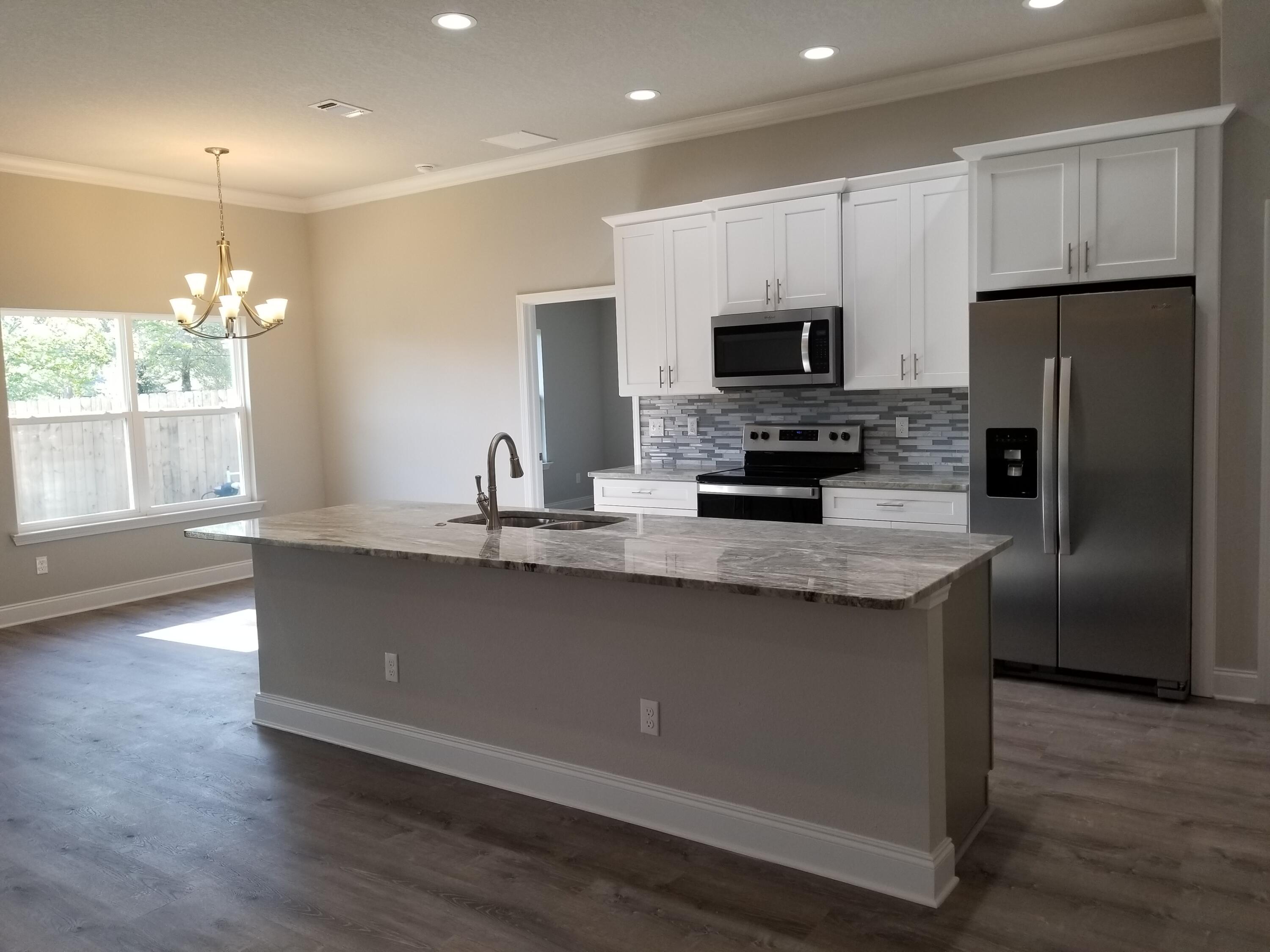 SEASHORE VILLAGE - Residential