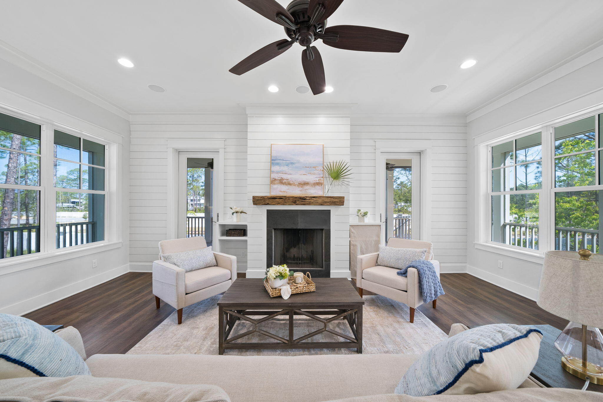 CESSNA LANDING - Residential