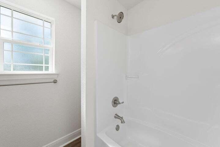 CREETWOOD PLACE - Residential