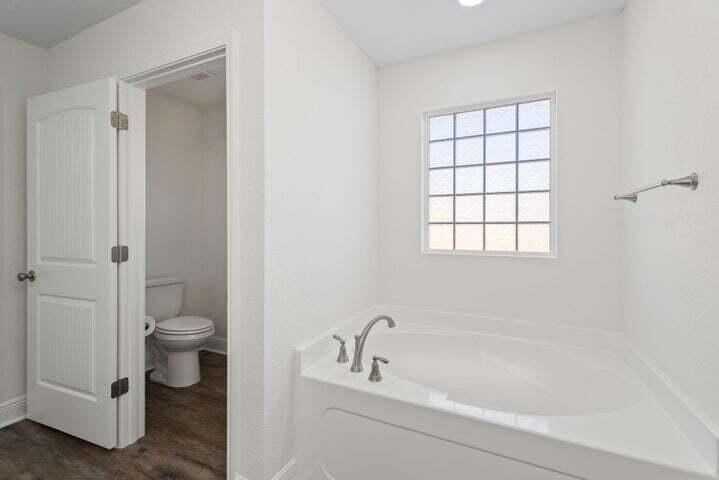 CREETWOOD PLACE - Residential