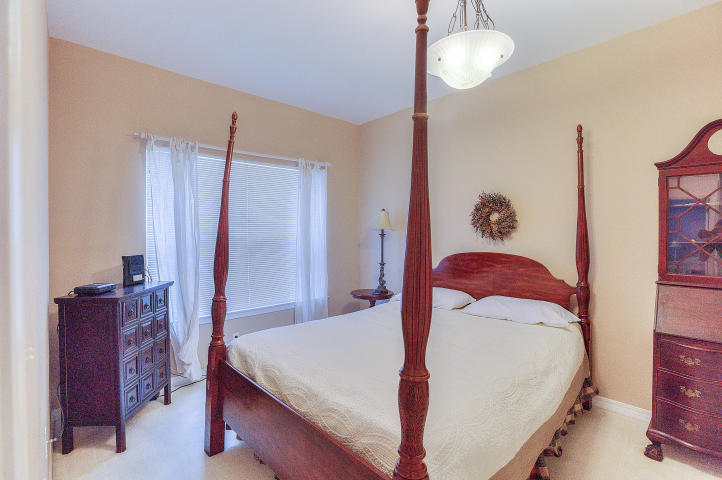 CALYPSO POINTE - Residential Lease