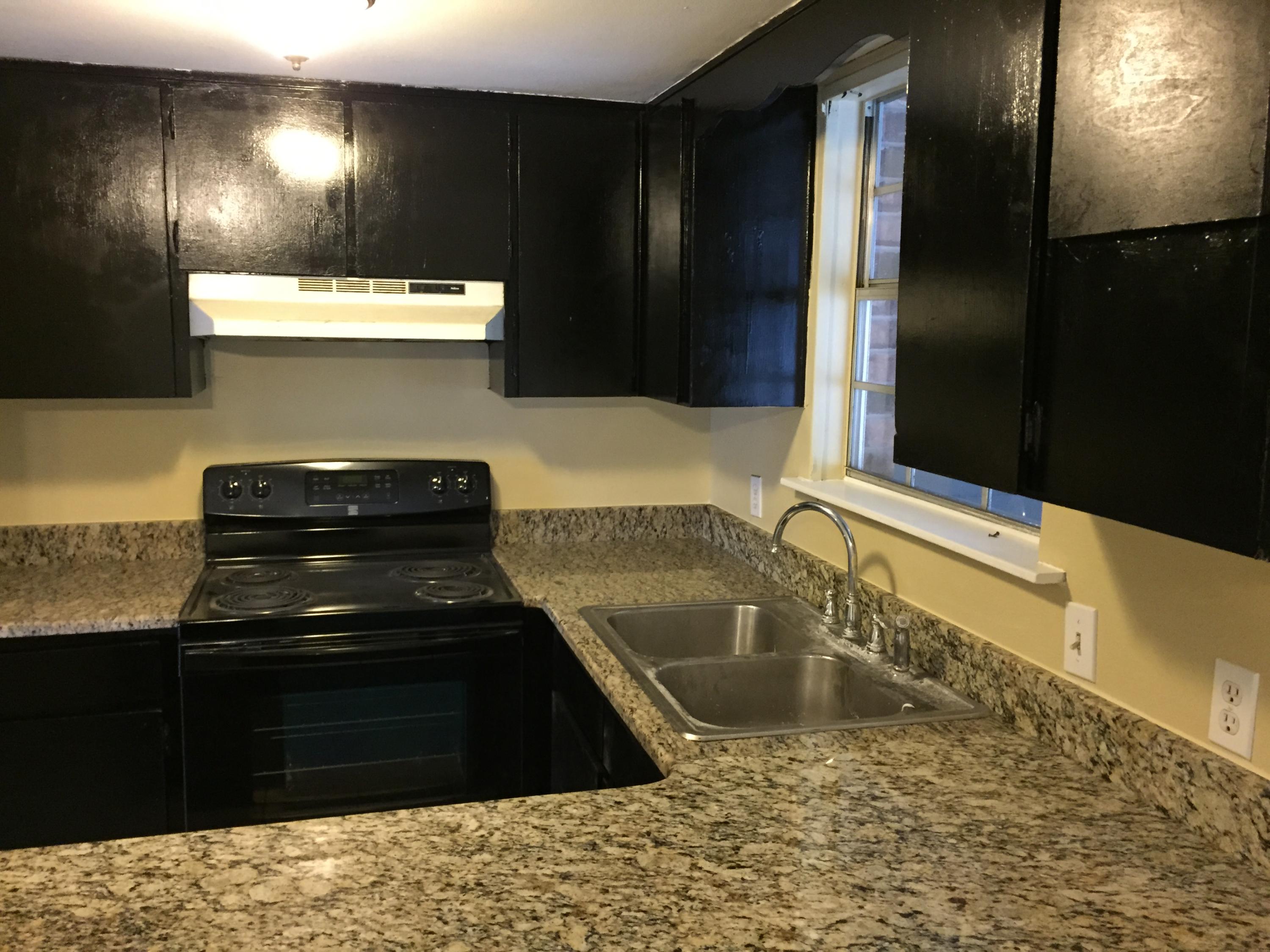 VALENCIA ARMS - Residential