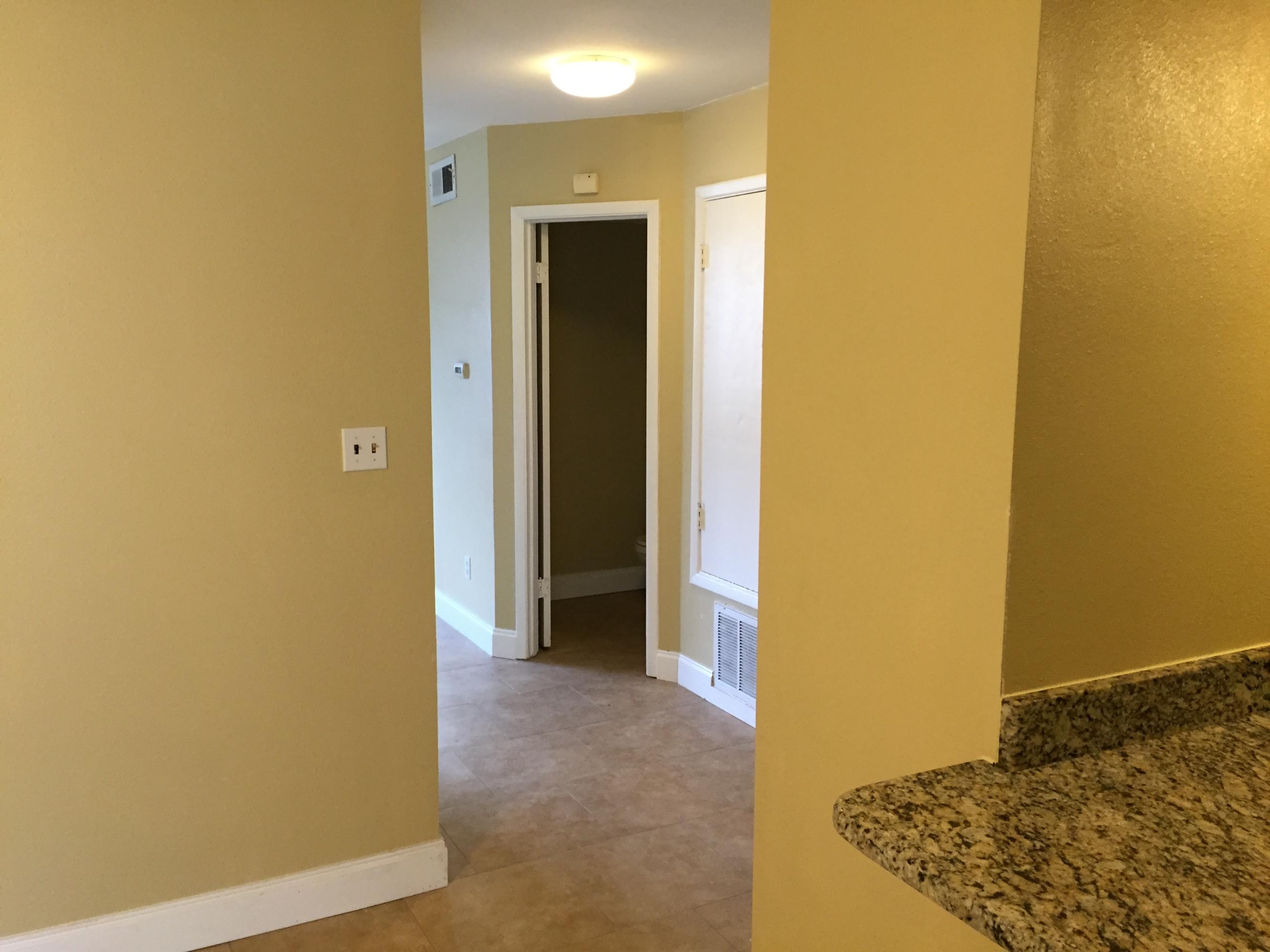 VALENCIA ARMS - Residential