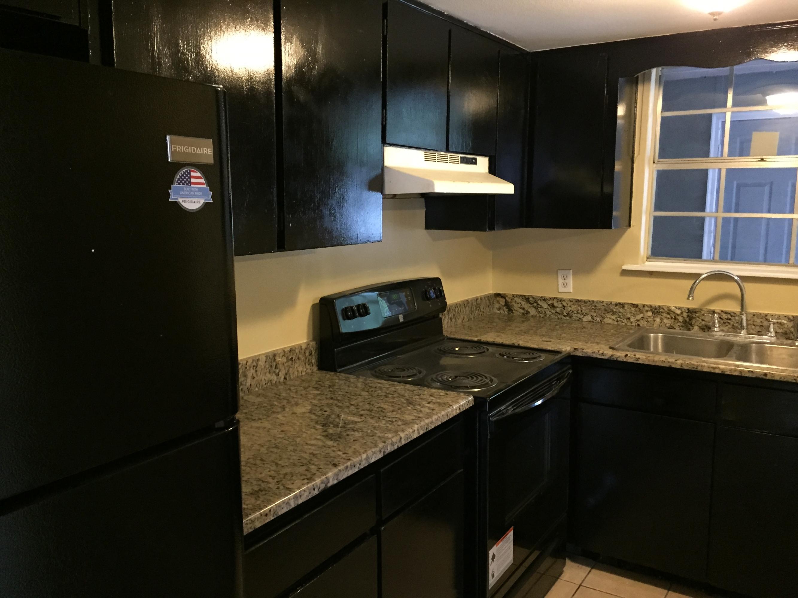 VALENCIA ARMS - Residential