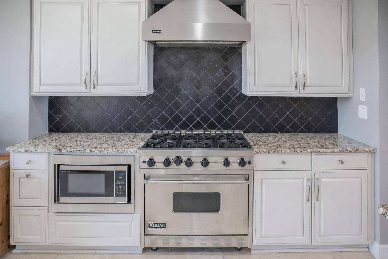 ONE WATER PLACE - Residential