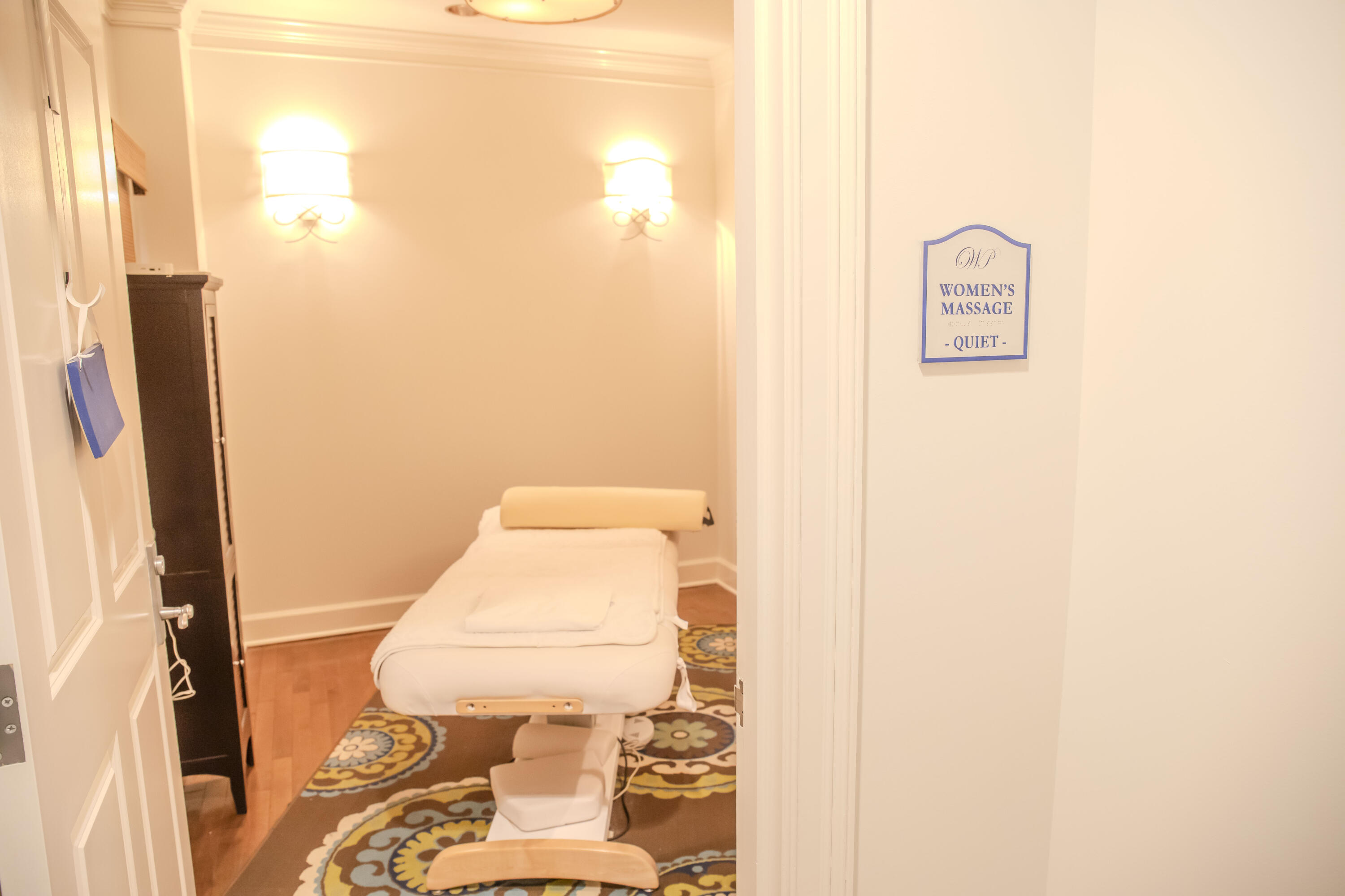 ONE WATER PLACE - Residential