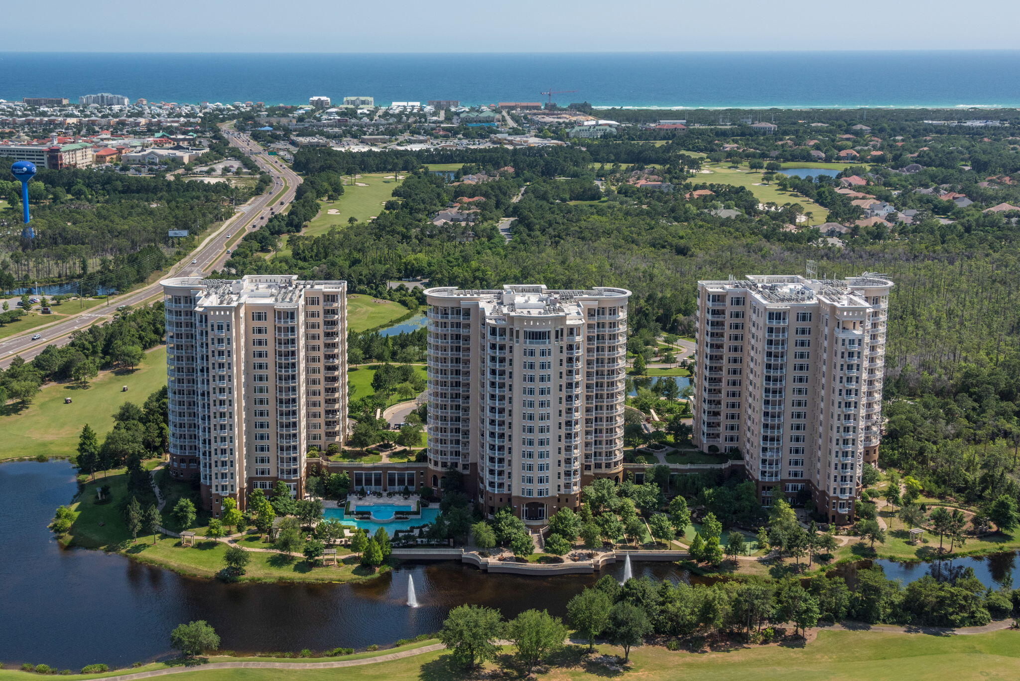 ONE WATER PLACE - Residential