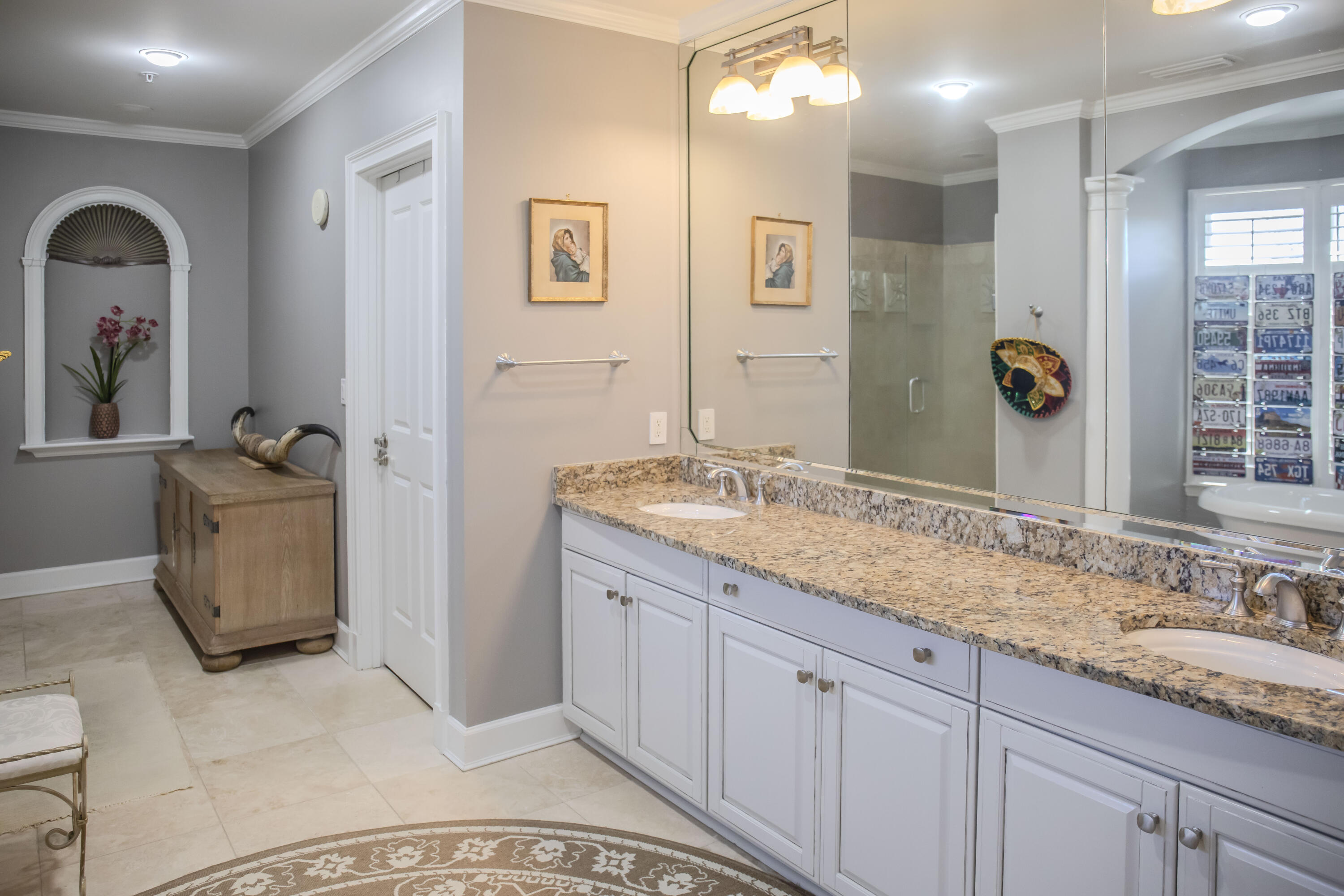 ONE WATER PLACE - Residential