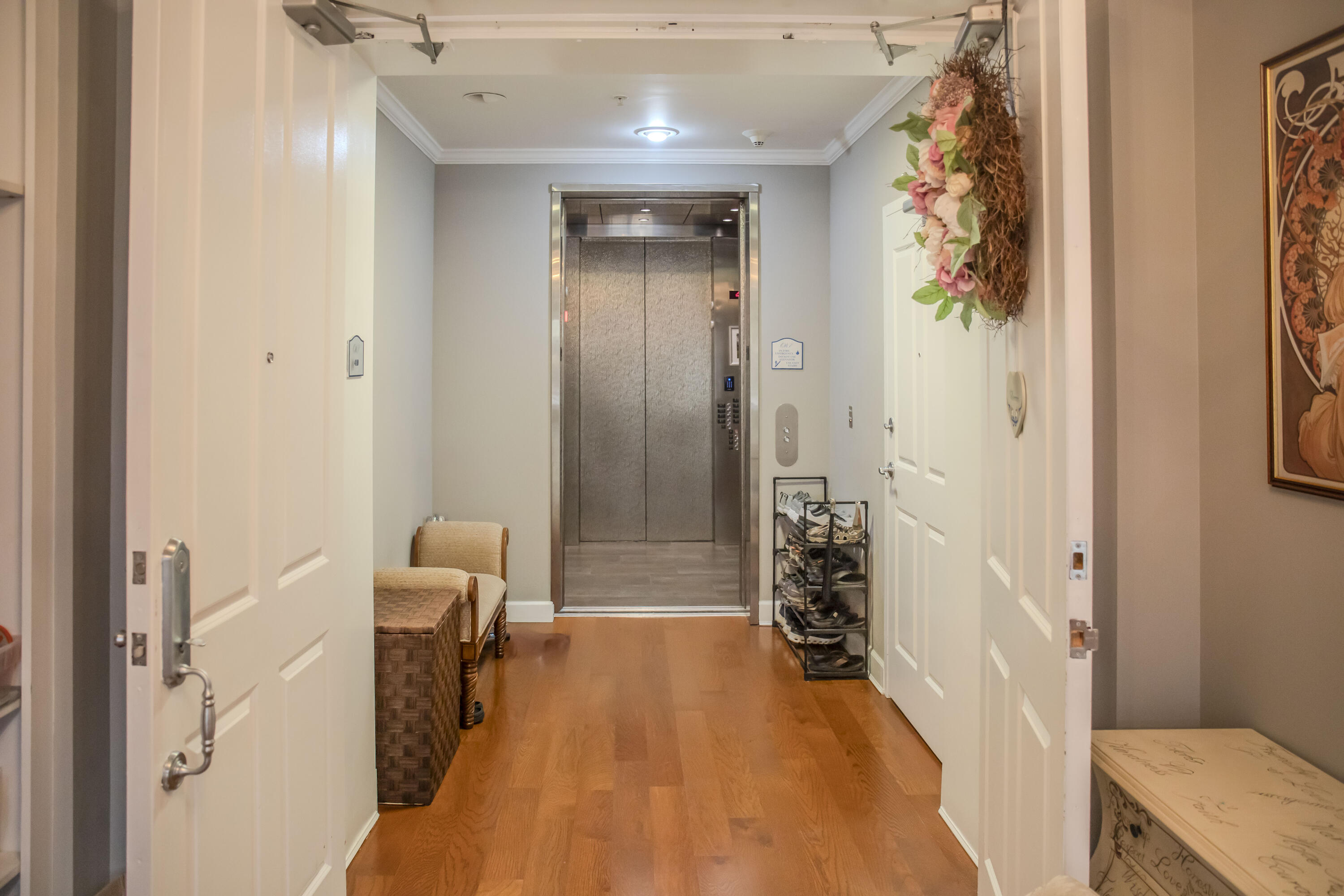 ONE WATER PLACE - Residential