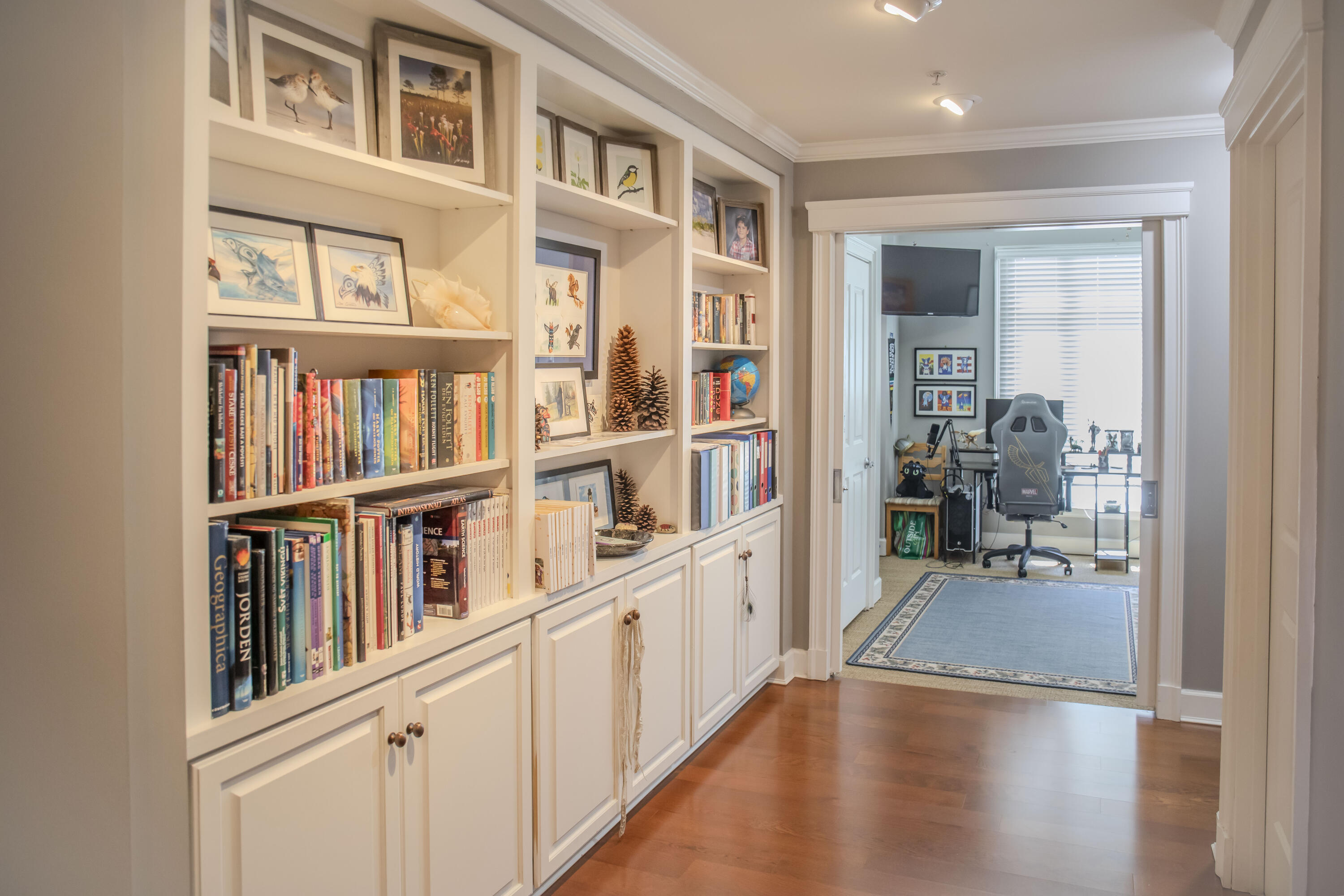 ONE WATER PLACE - Residential