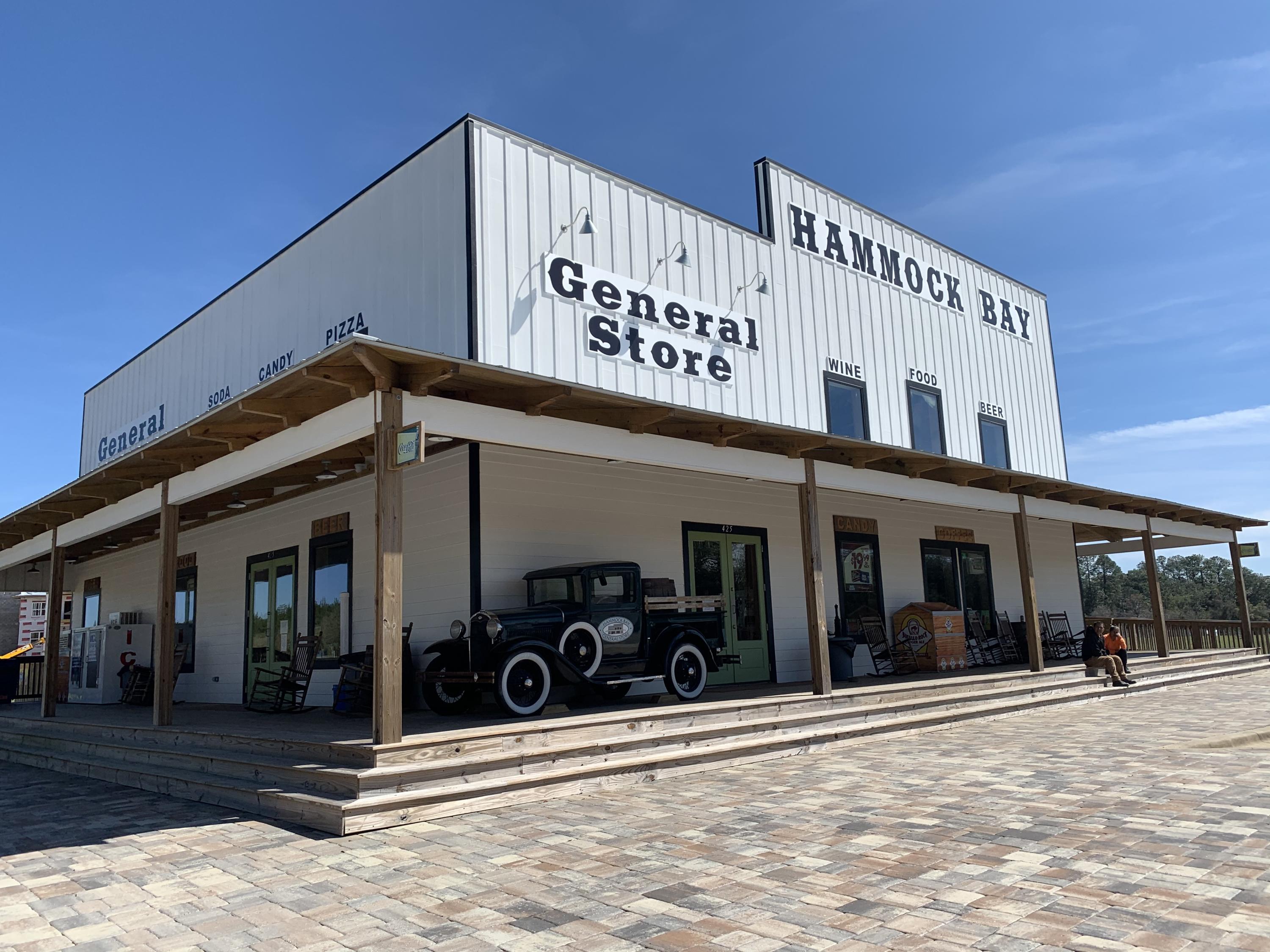 HAMMOCK BAY - Residential