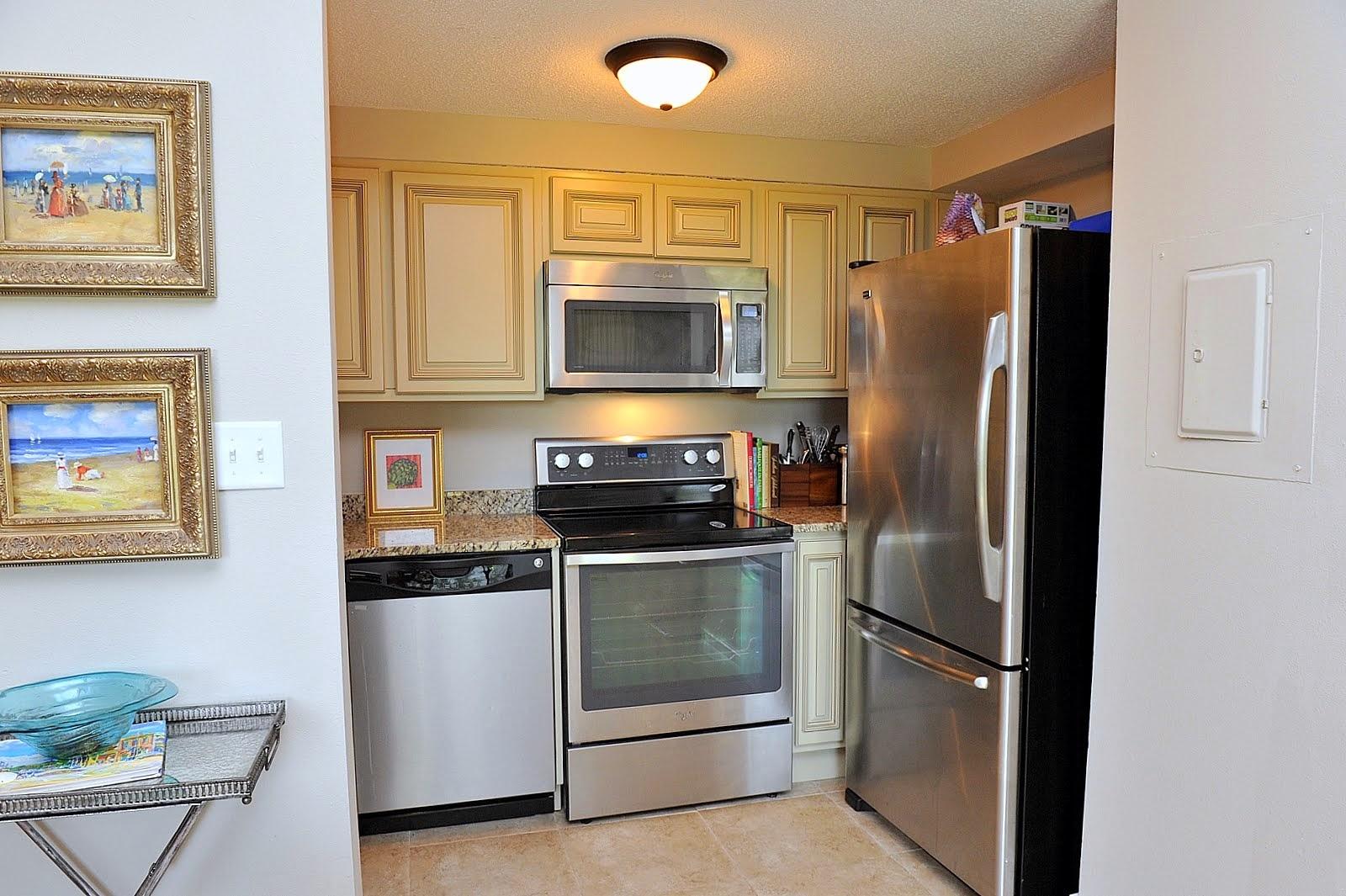 EMERALD HILL CONDO - Residential