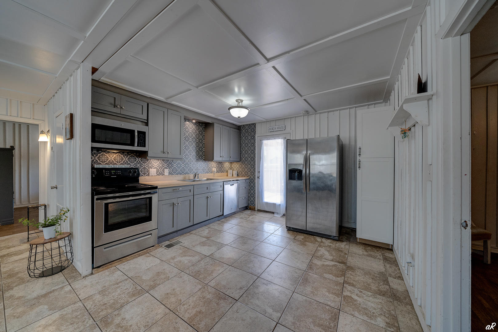 HOLIDAY BEACH UNIT 03 - Residential