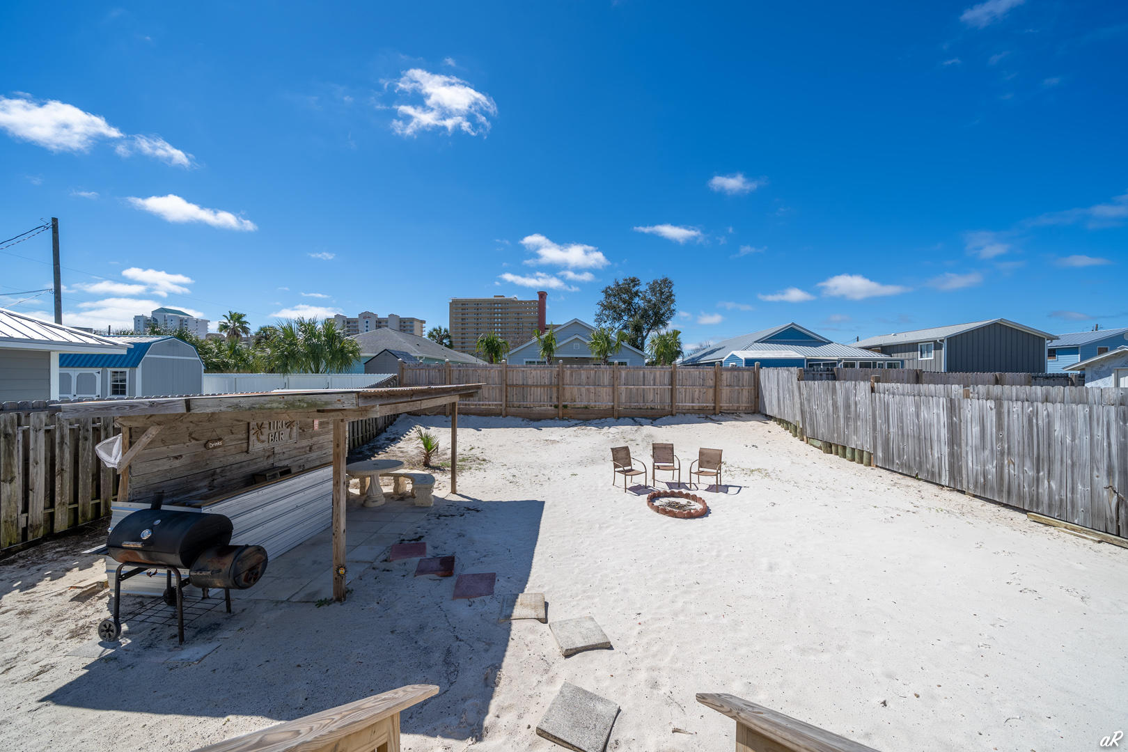 HOLIDAY BEACH UNIT 03 - Residential