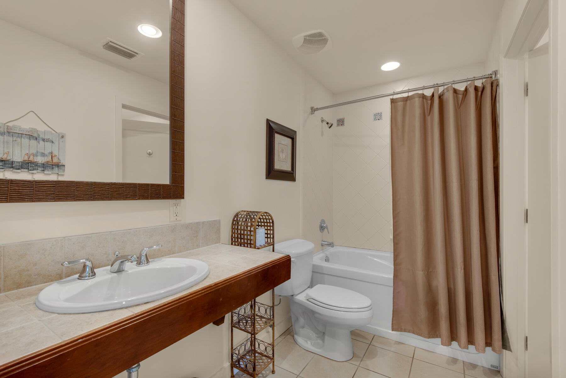 LUAU II - Residential