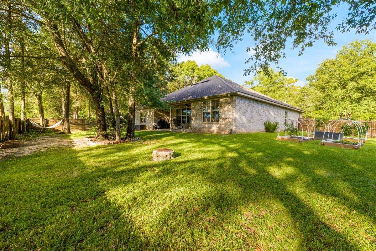 OAKRIDGE PLACE S/D LOT 2 - Residential