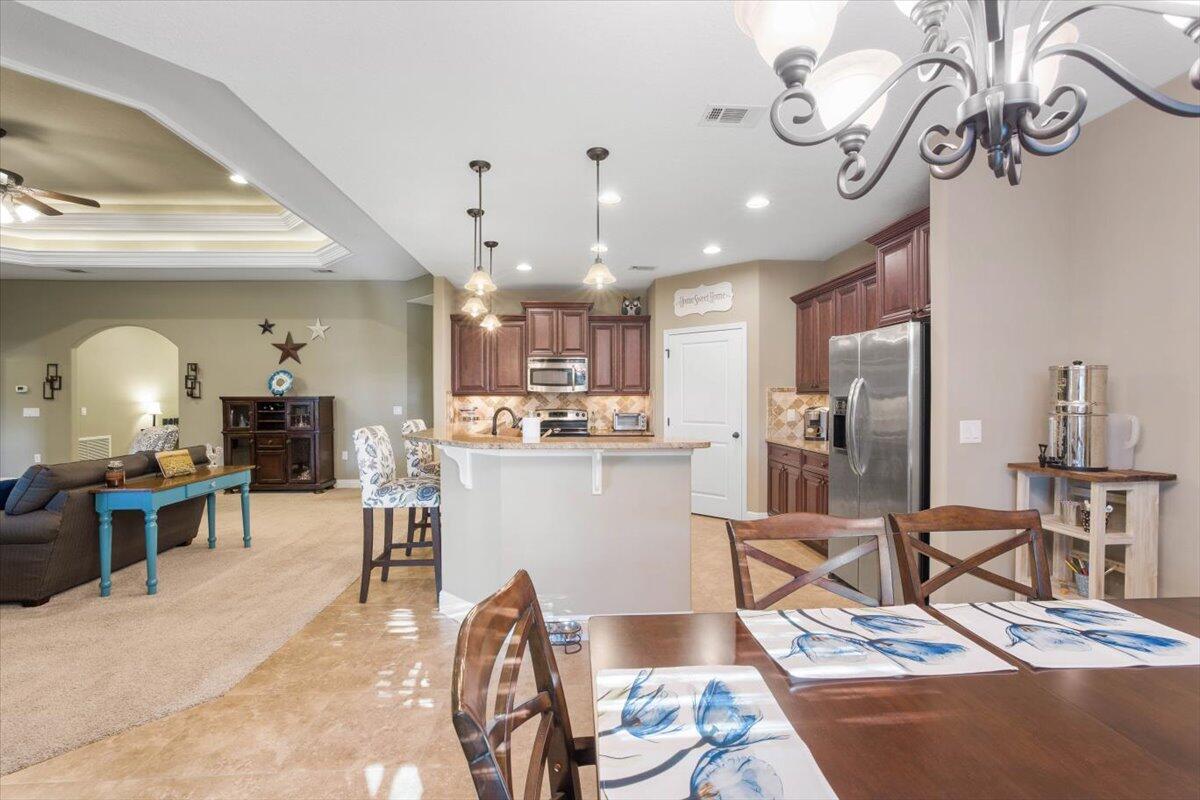 OAKRIDGE PLACE S/D LOT 2 - Residential