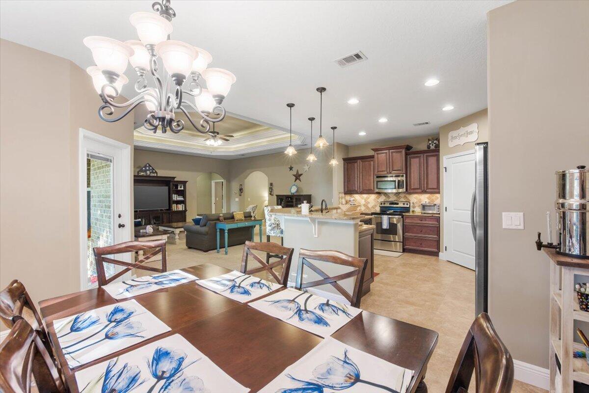 OAKRIDGE PLACE S/D LOT 2 - Residential