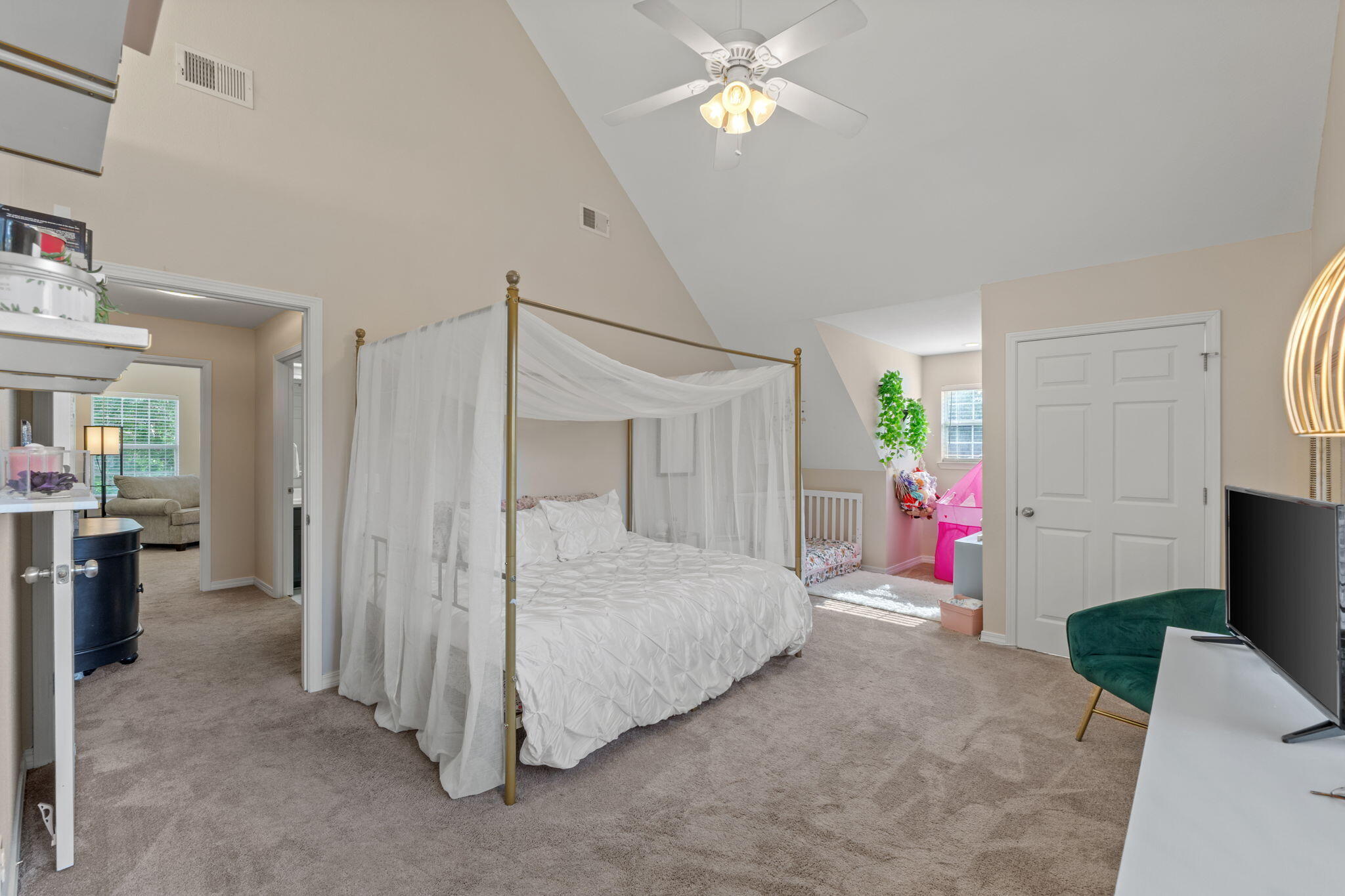 BERNATH PLACE THE - Residential