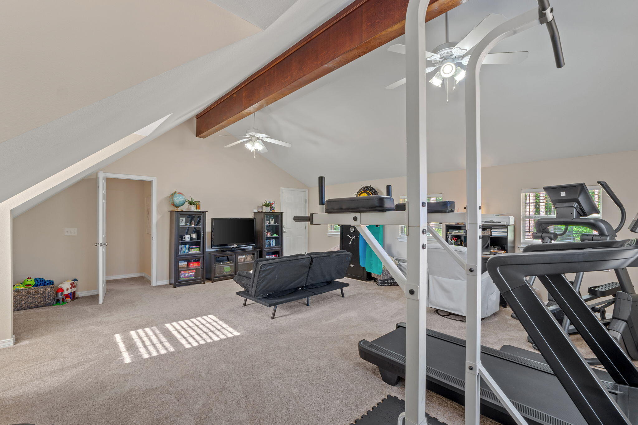 BERNATH PLACE THE - Residential