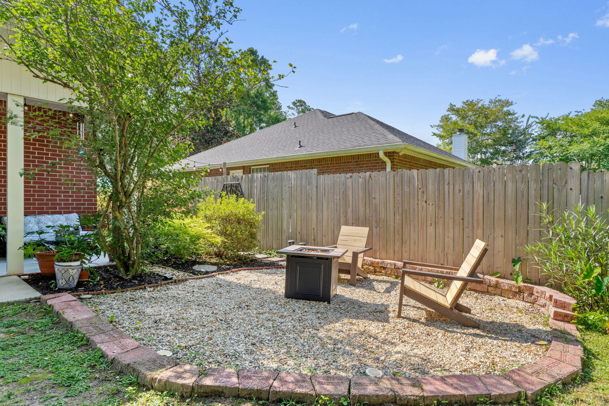 BERNATH PLACE THE - Residential