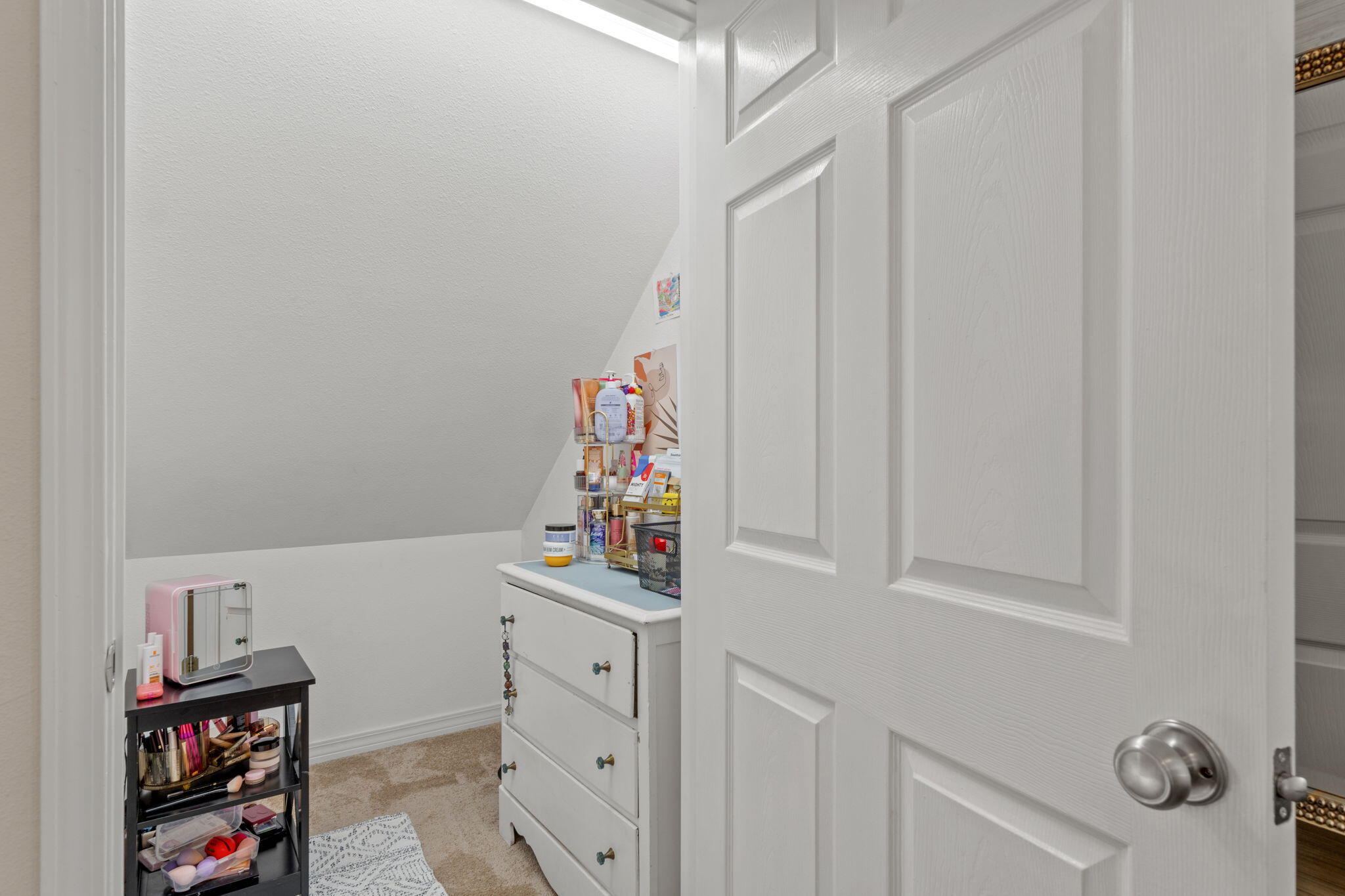 BERNATH PLACE THE - Residential