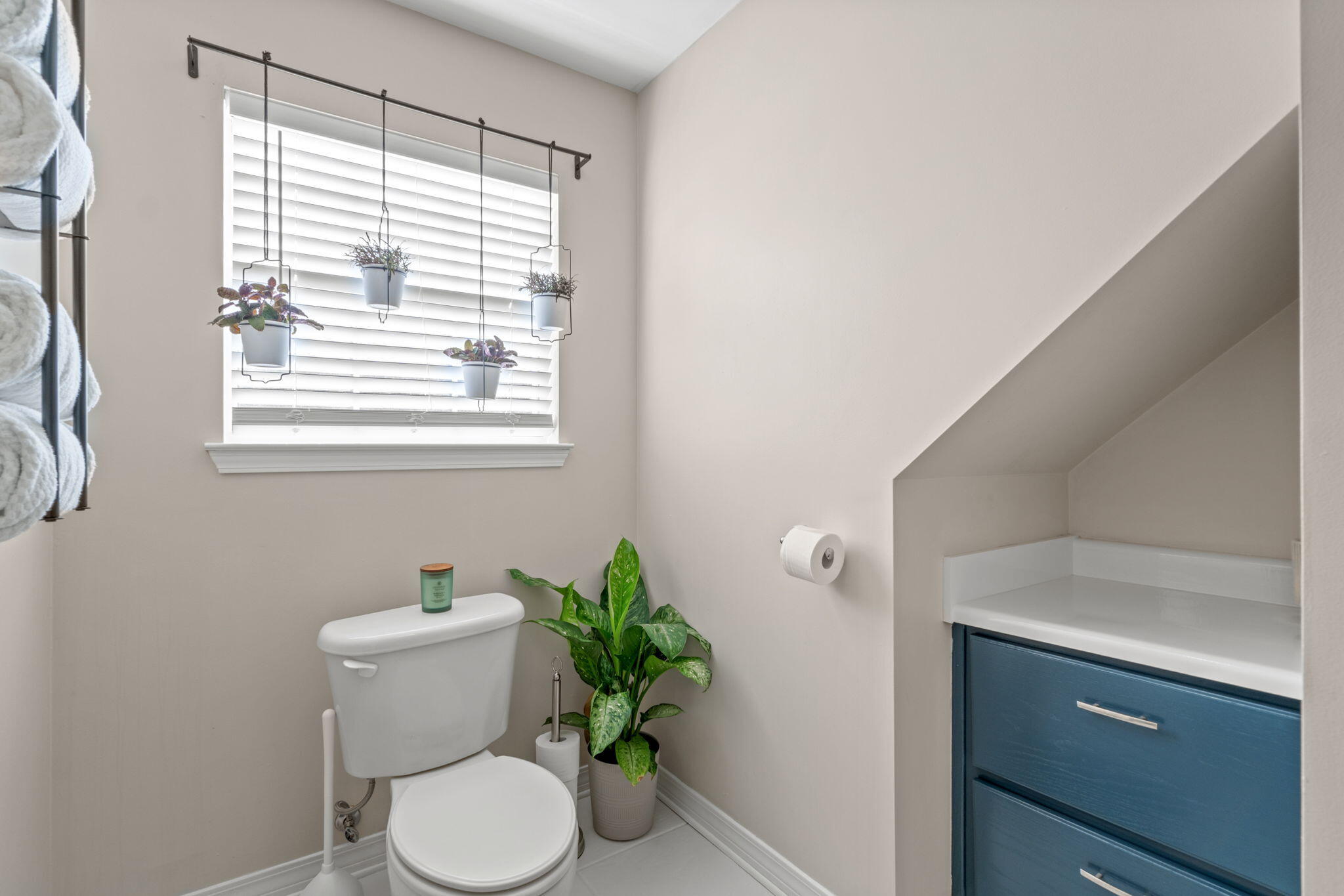 BERNATH PLACE THE - Residential