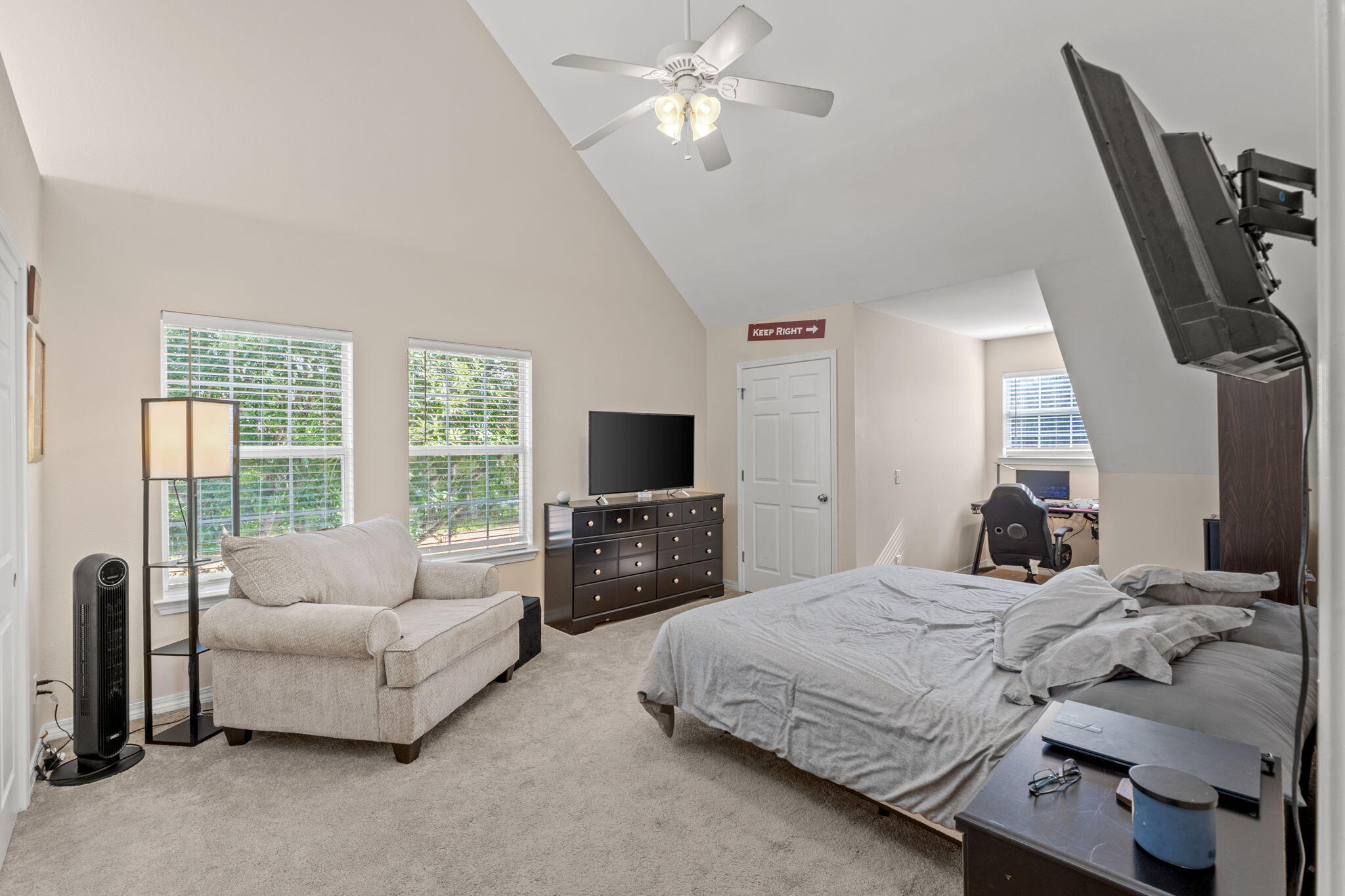 BERNATH PLACE THE - Residential