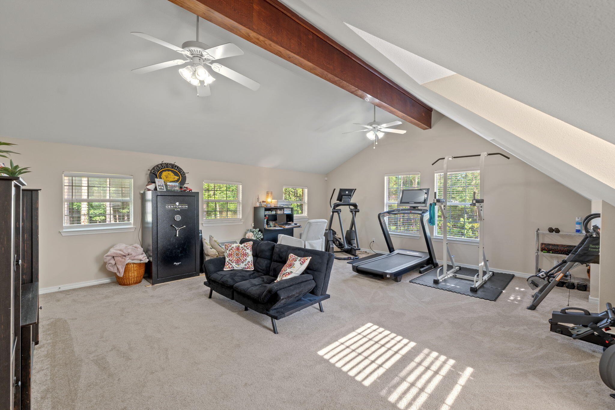 BERNATH PLACE THE - Residential