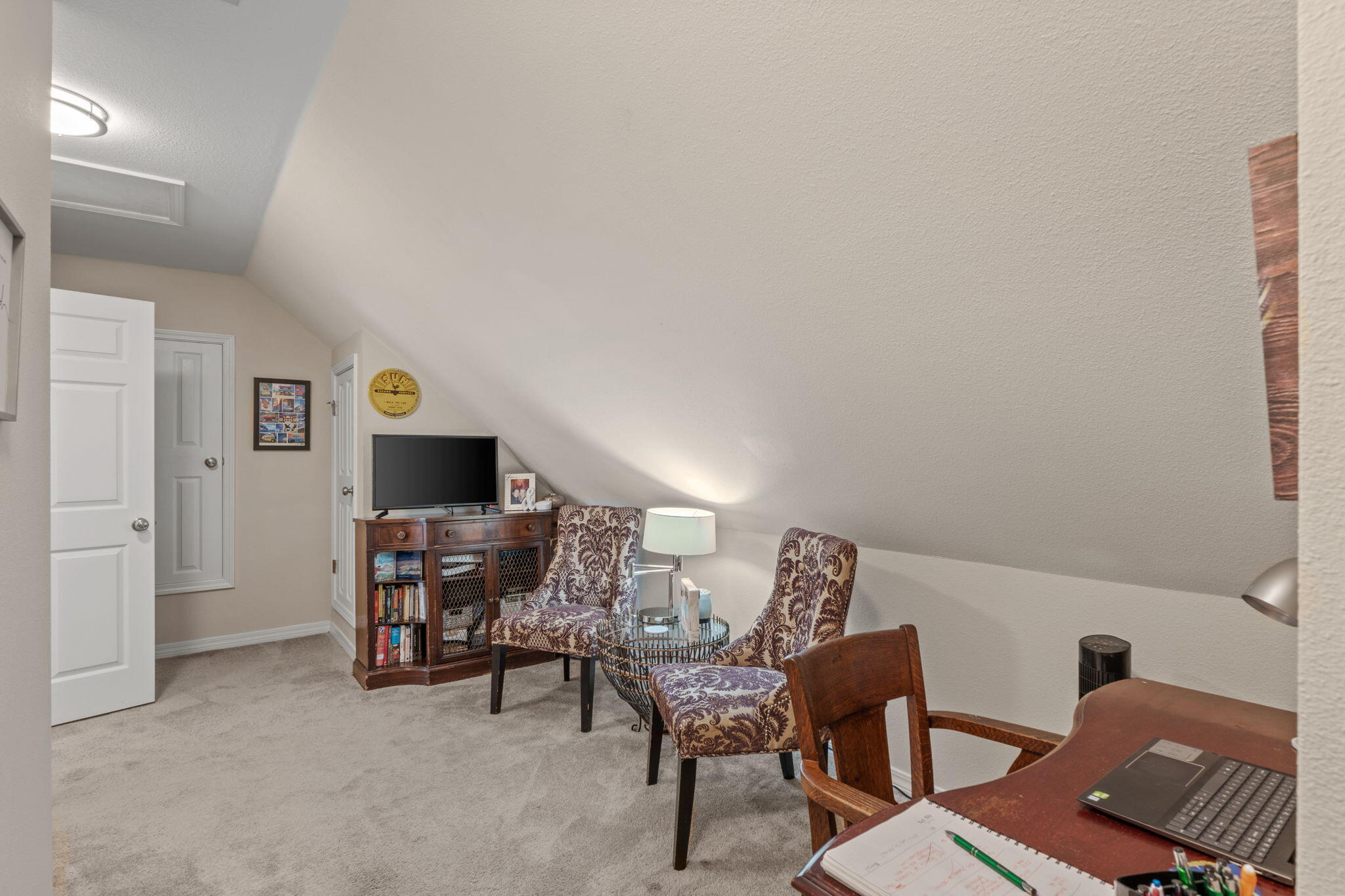 BERNATH PLACE THE - Residential