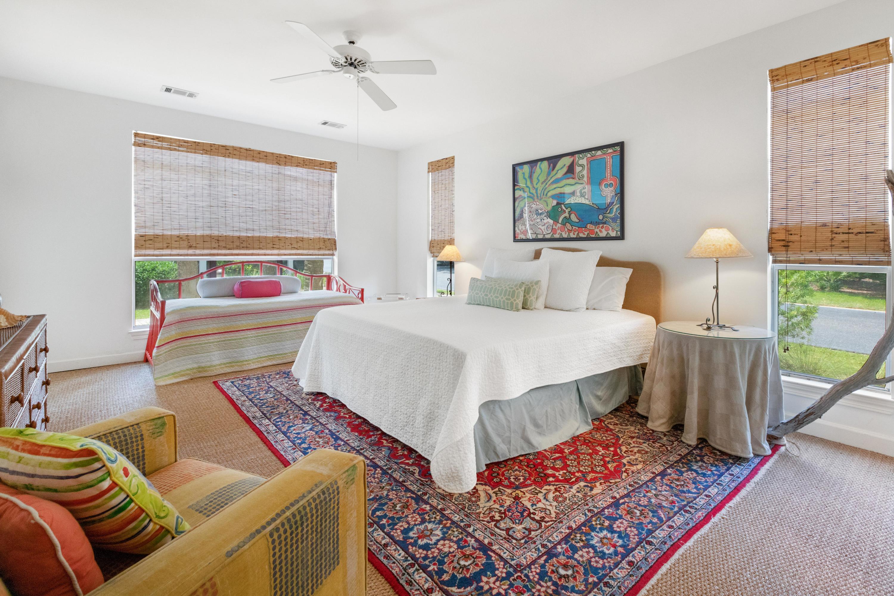 HIDDEN DUNES BEACH VILLAS - Residential