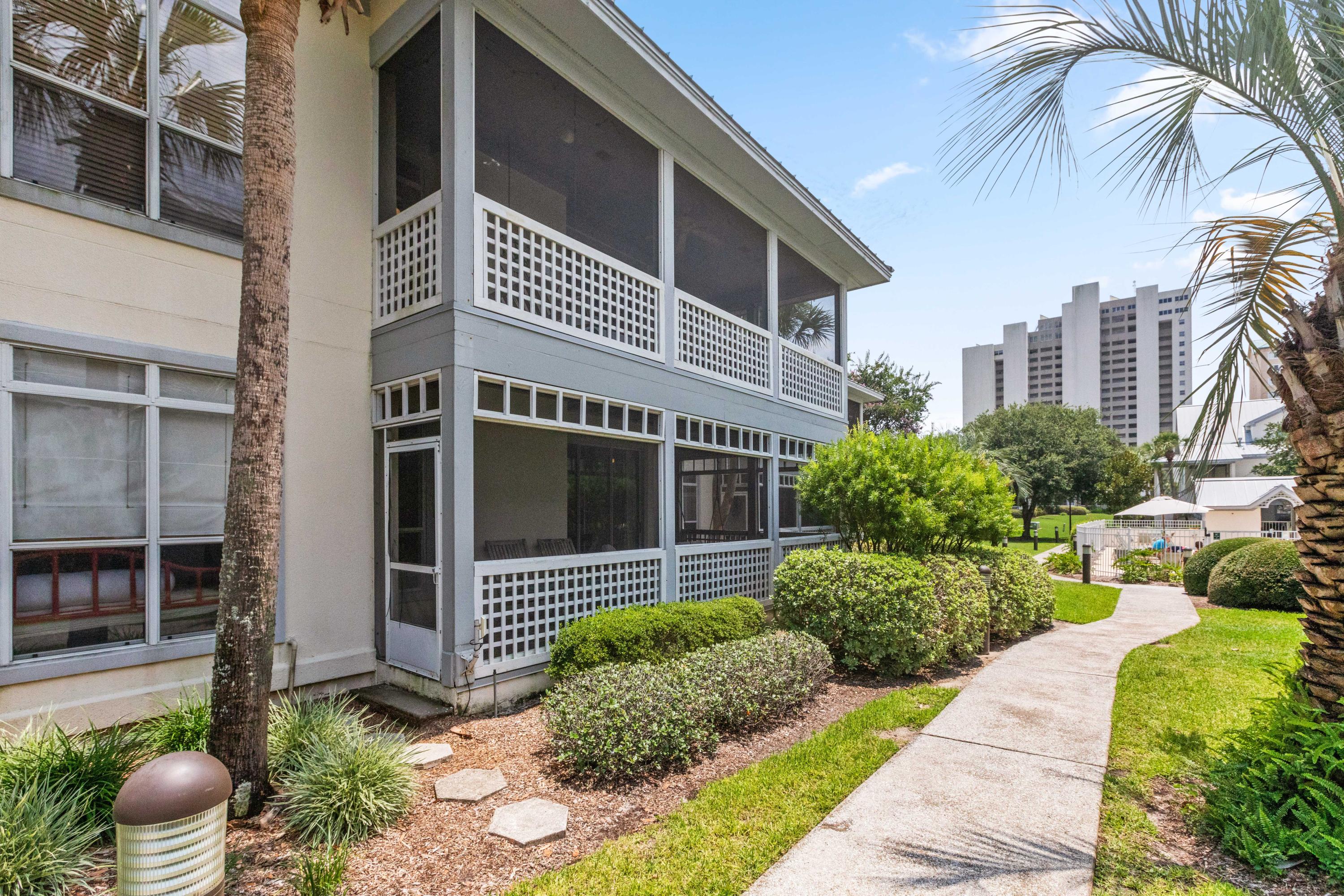 HIDDEN DUNES BEACH VILLAS - Residential