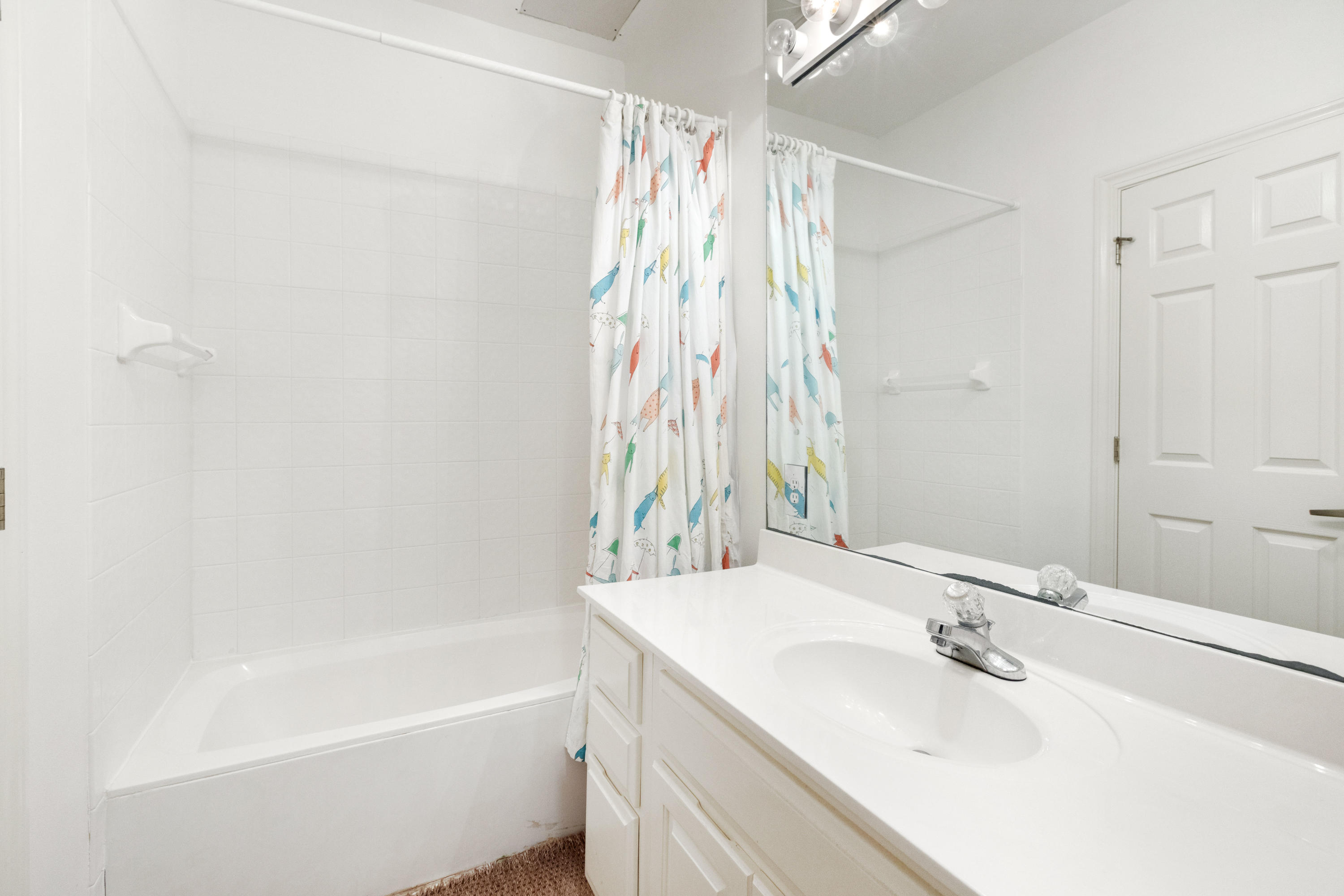 HIDDEN DUNES BEACH VILLAS - Residential