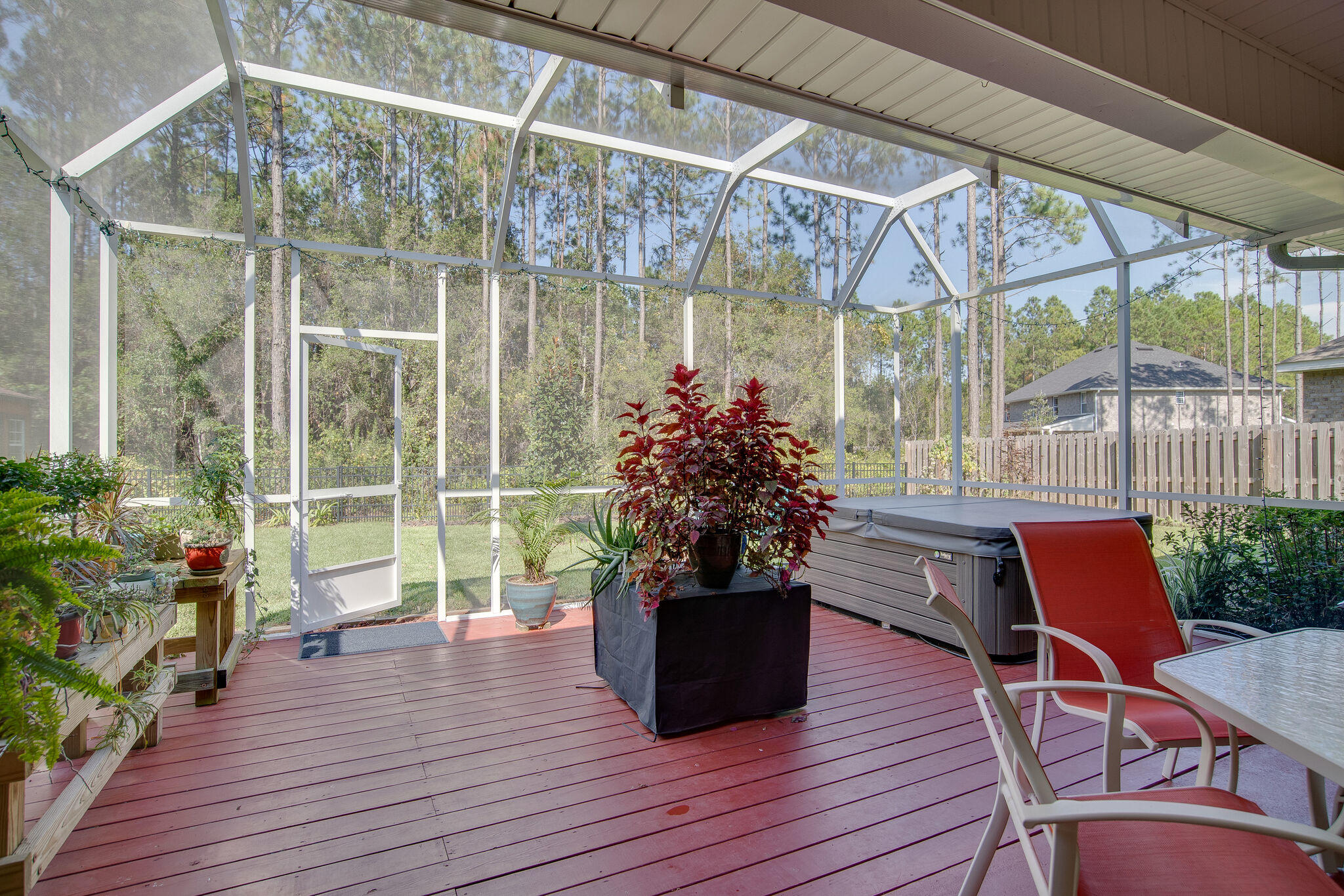 HAMMOCK BAY - Residential