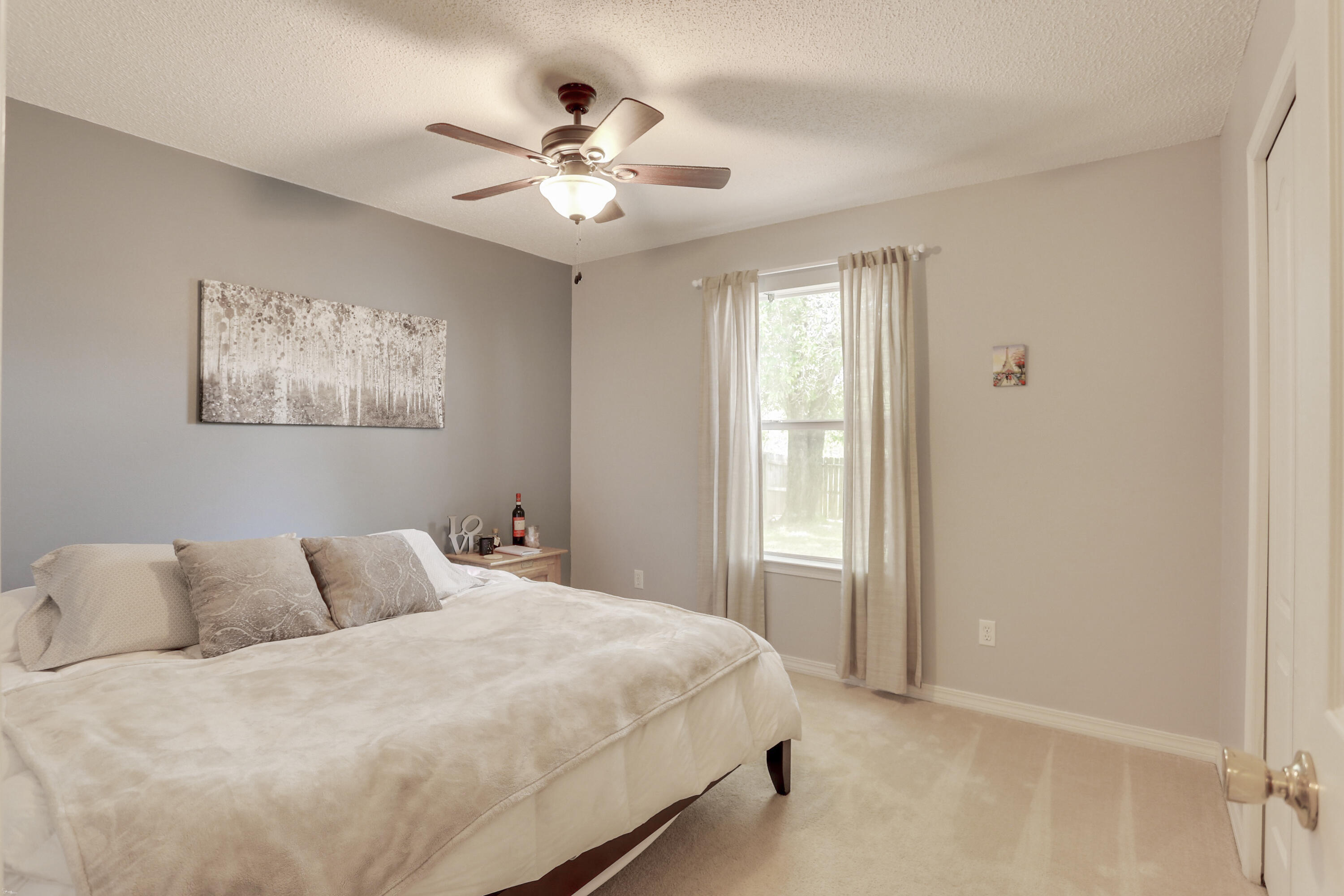 COUNTRYVIEW ESTATES 8TH ADDN - Residential