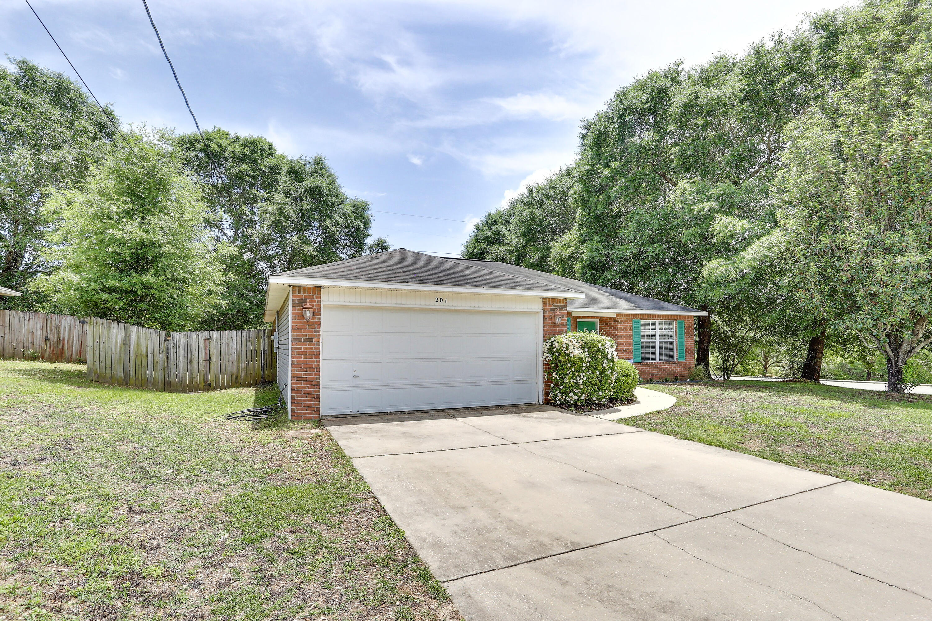 COUNTRYVIEW ESTATES 8TH ADDN - Residential