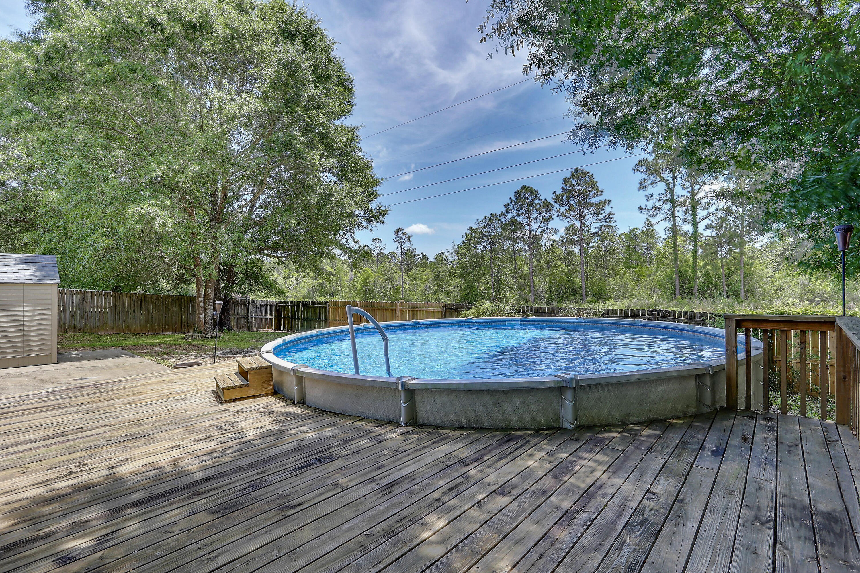 COUNTRYVIEW ESTATES 8TH ADDN - Residential