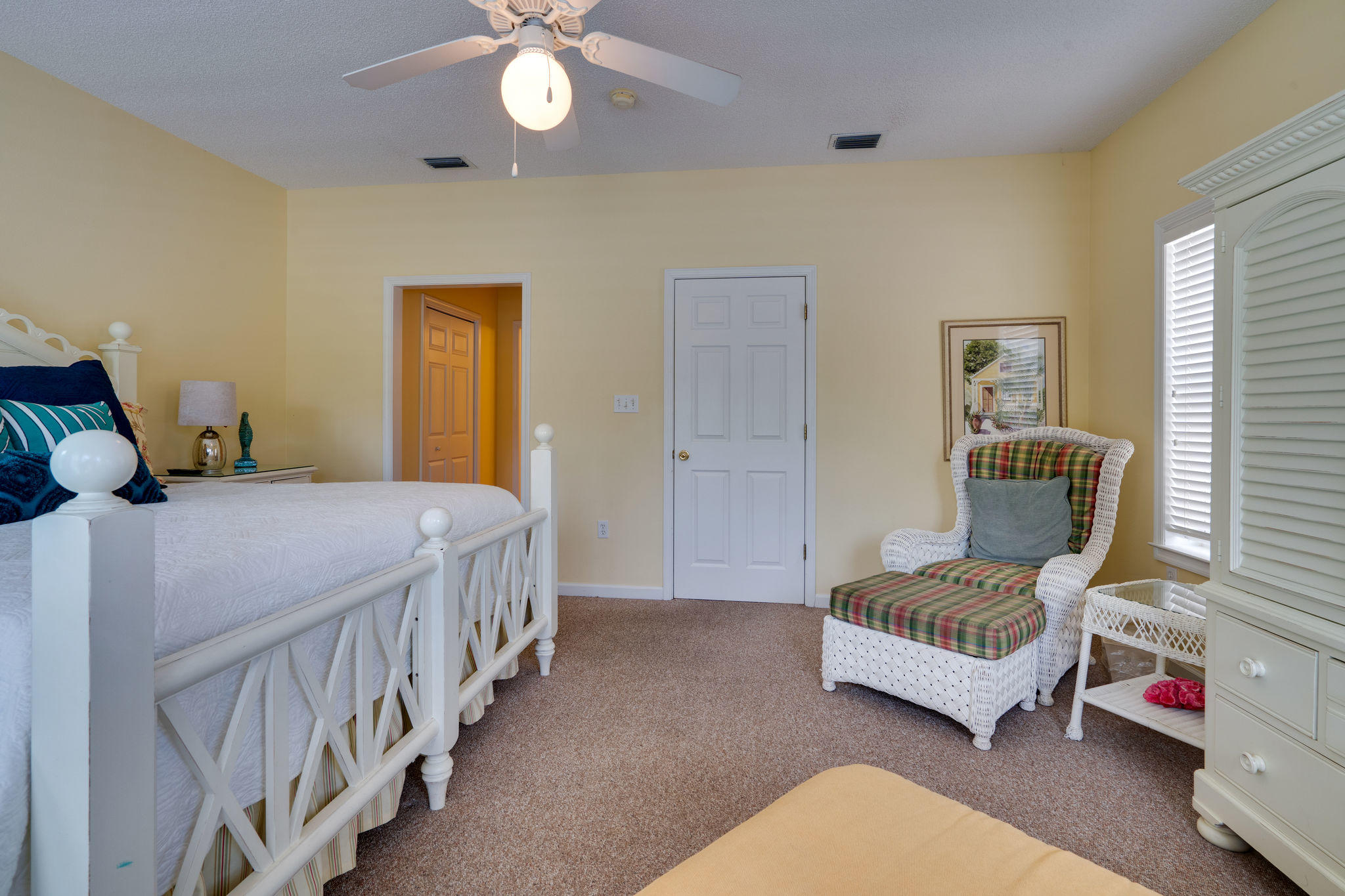 SEABREEZE COTTAGES - Residential