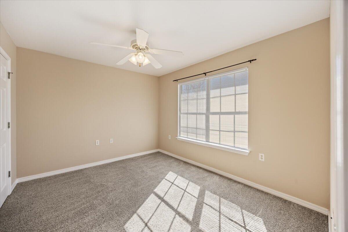 SHADOW LAKES - Residential