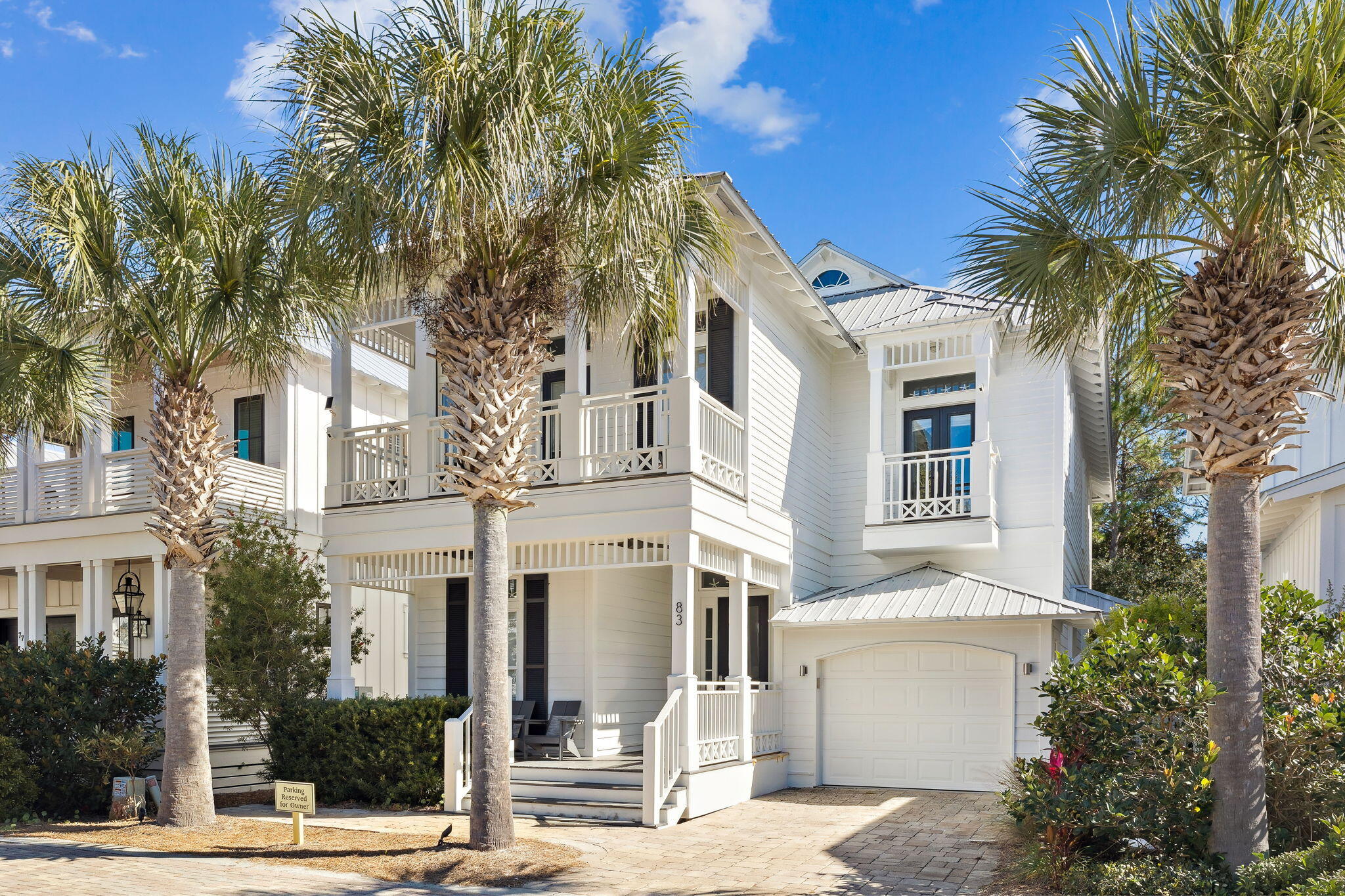 COTTAGES AT EASTERN LAKE - Residential