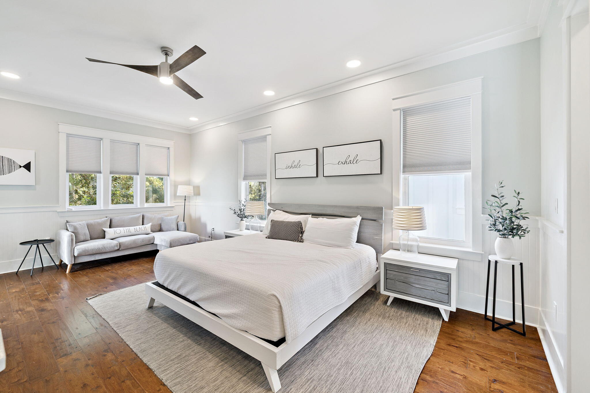 COTTAGES AT EASTERN LAKE - Residential