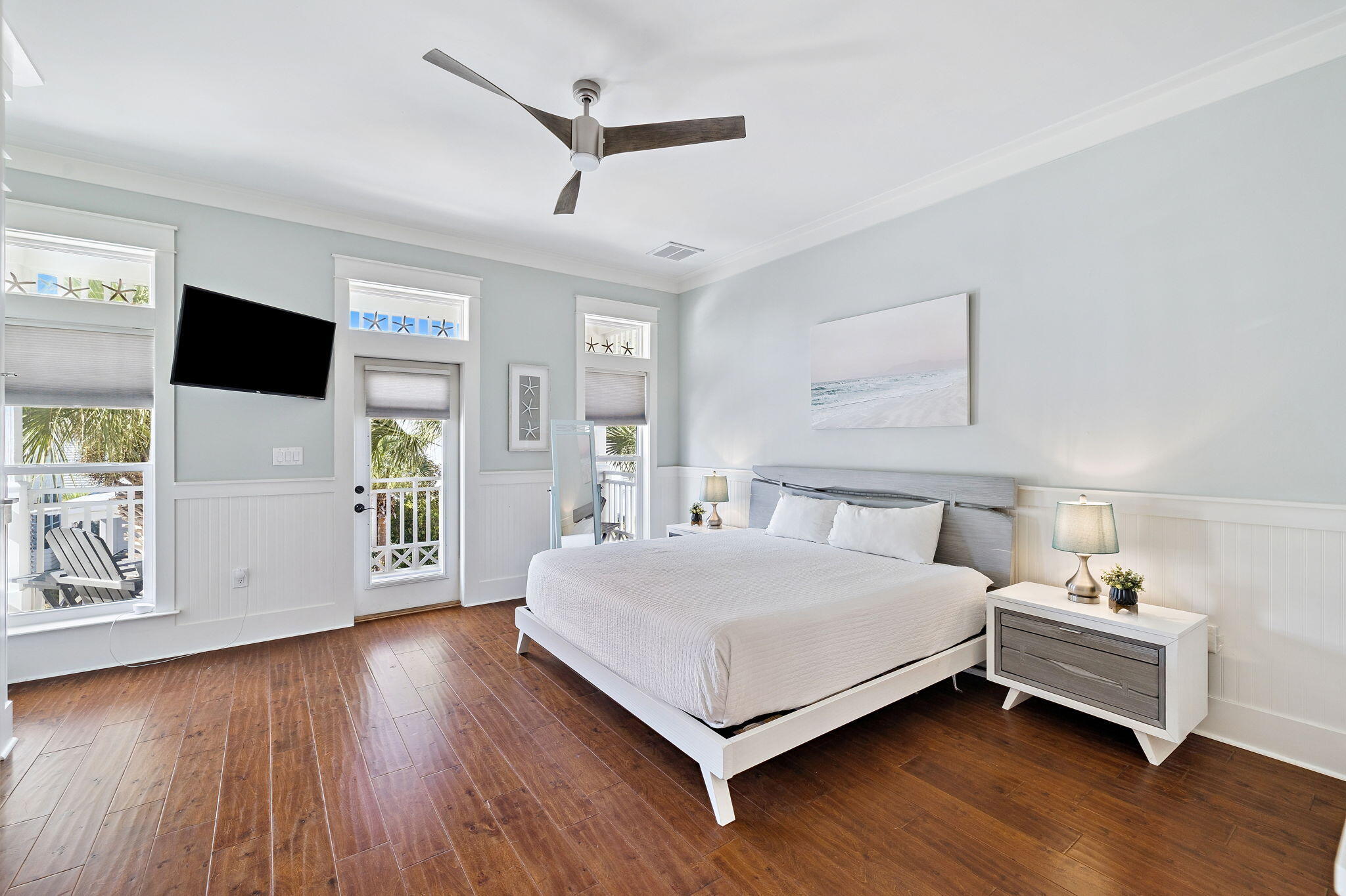 COTTAGES AT EASTERN LAKE - Residential